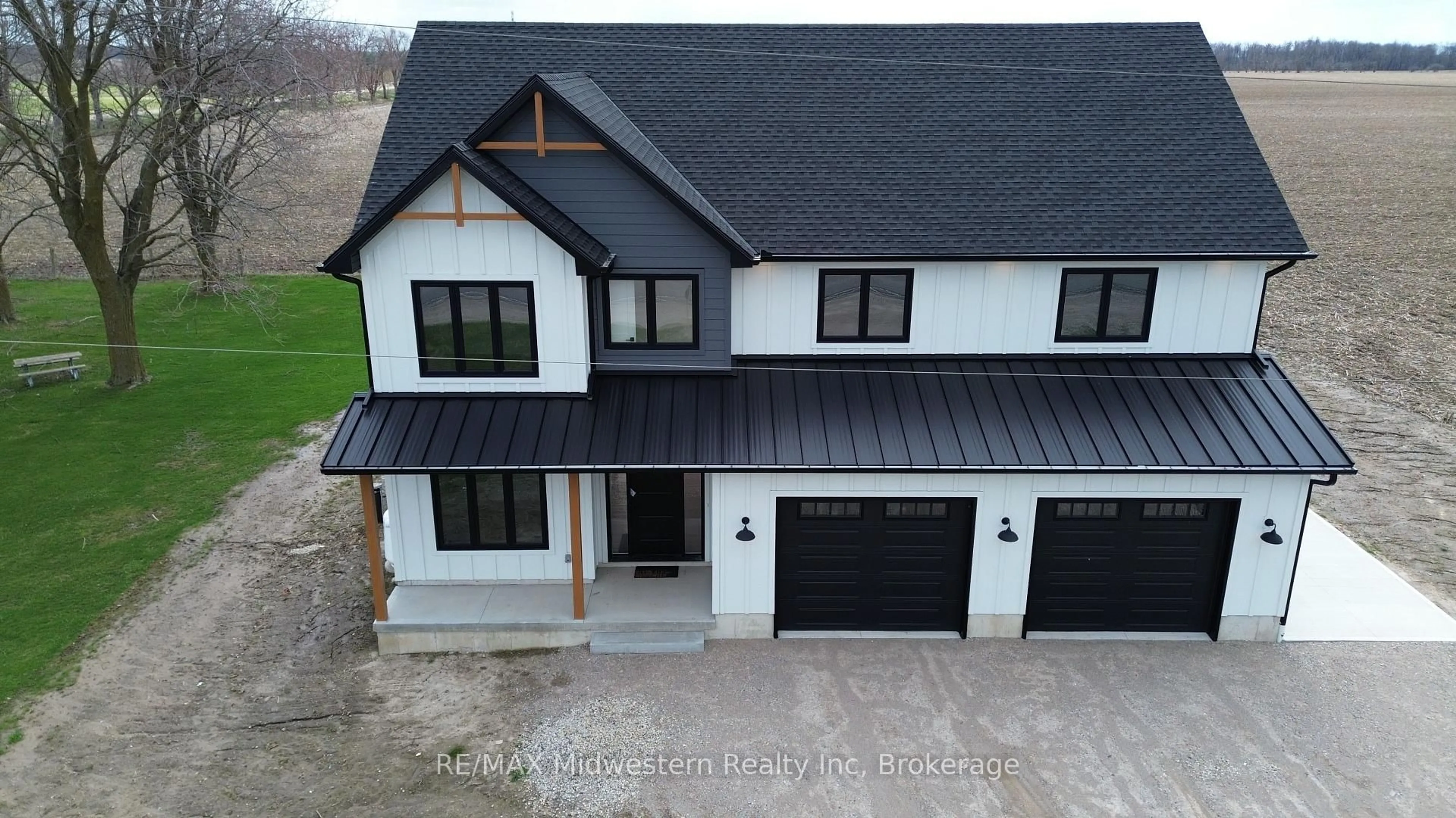 Home with vinyl exterior material, building for 6589 Road 164 Rd, North Perth Ontario N0K 1P0