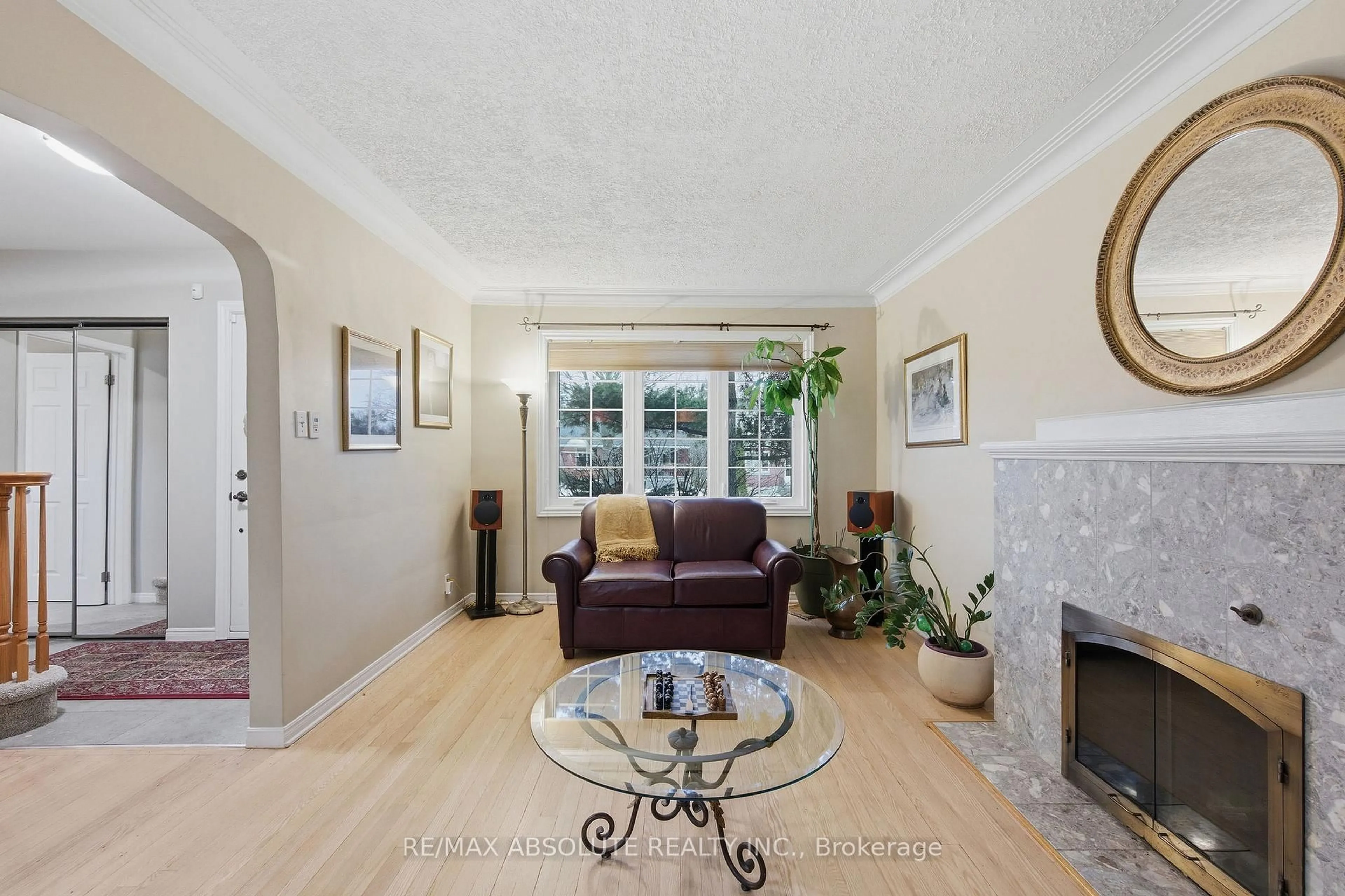 Living room with furniture, unknown for 605 Rowanwood Ave, Ottawa Ontario K2A 3E3