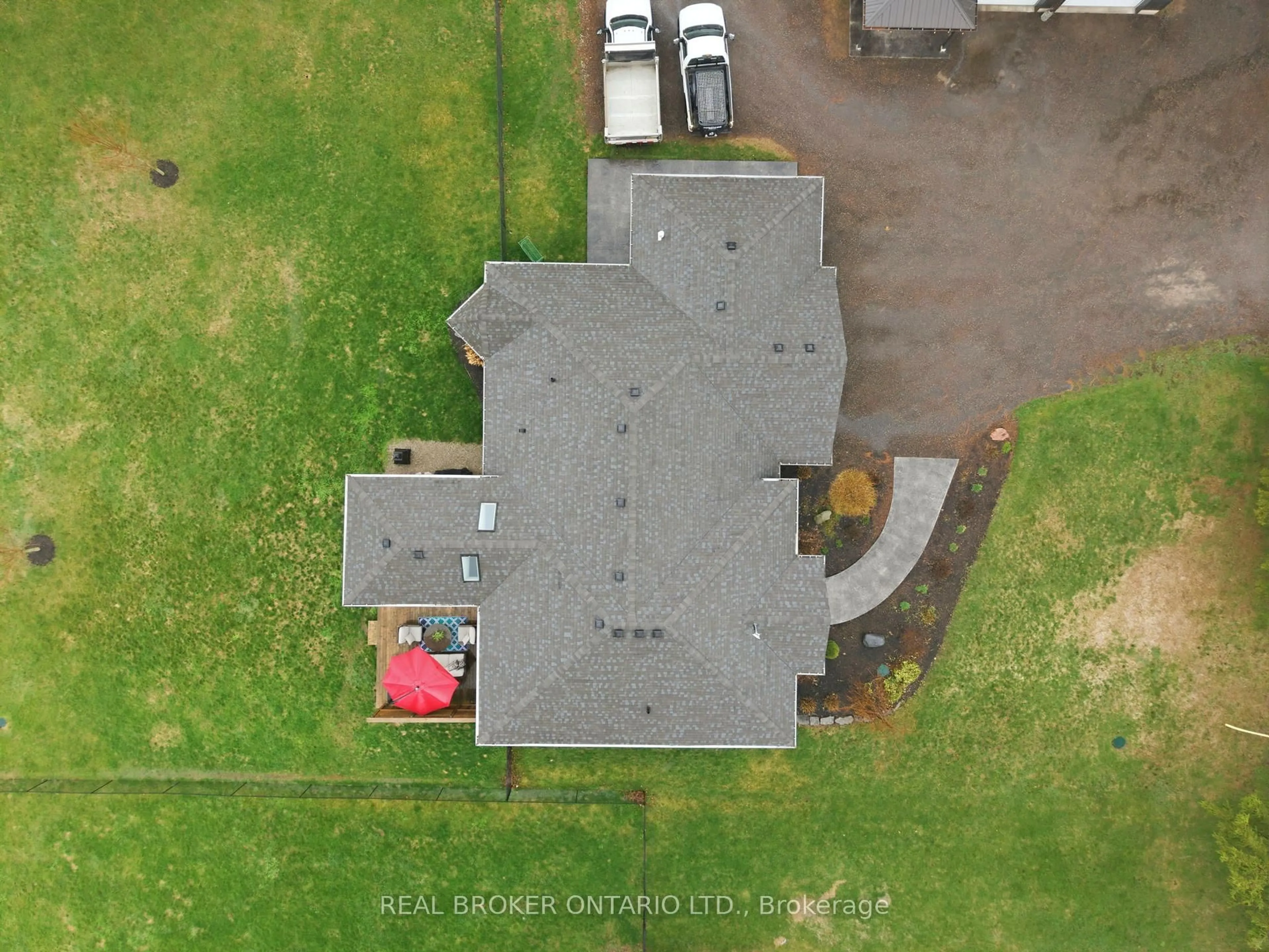 A pic from outside/outdoor area/front of a property/back of a property/a pic from drone, unknown for 191 Highway 53 Highway, Brant Ontario N0E 1B0