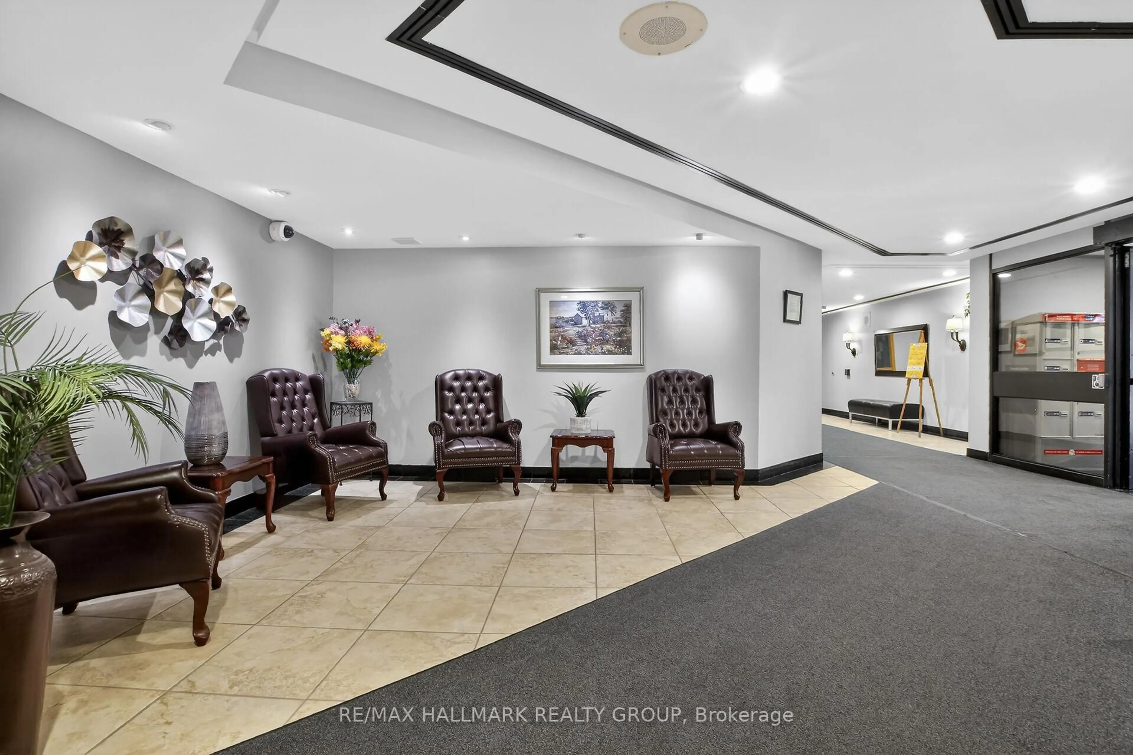 Lobby for 80 Sandcastle Dr #305, Ottawa Ontario K2H 9E7