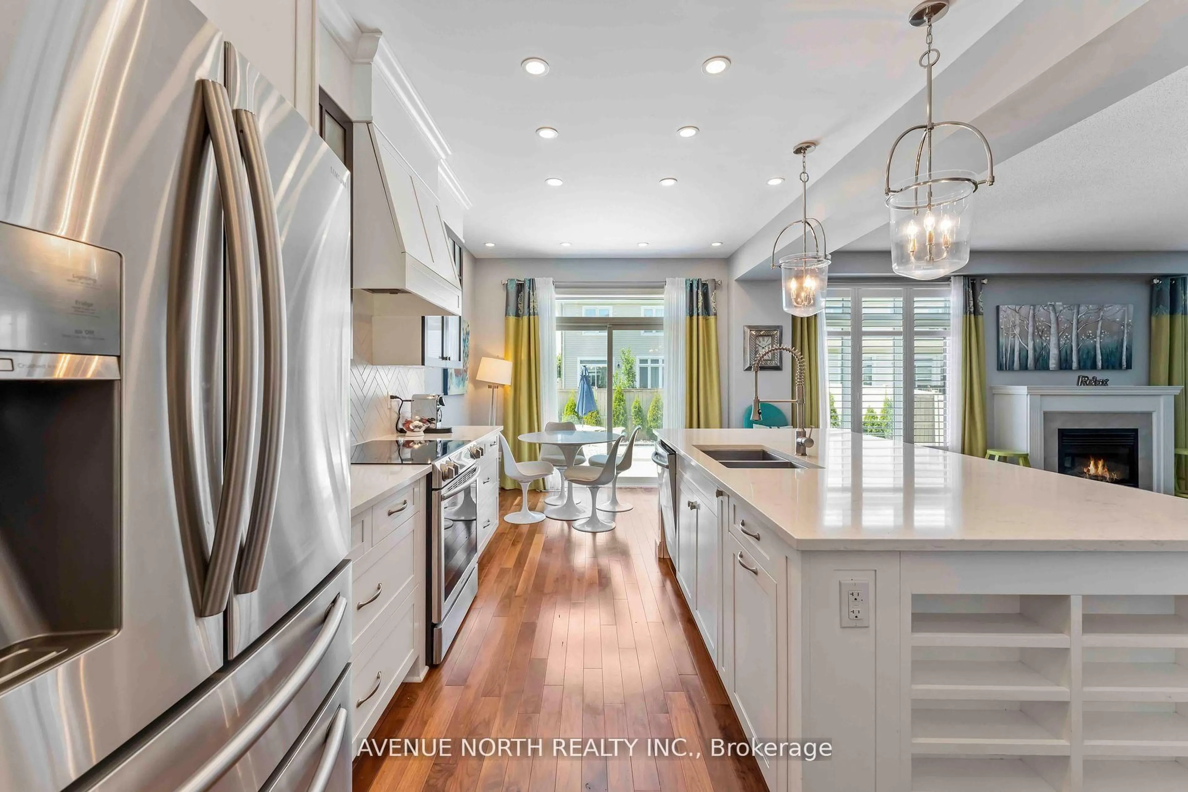 Open concept kitchen, ceramic/tile floor for 714 BUNCHBERRY Way, Ottawa Ontario K1T 0J8