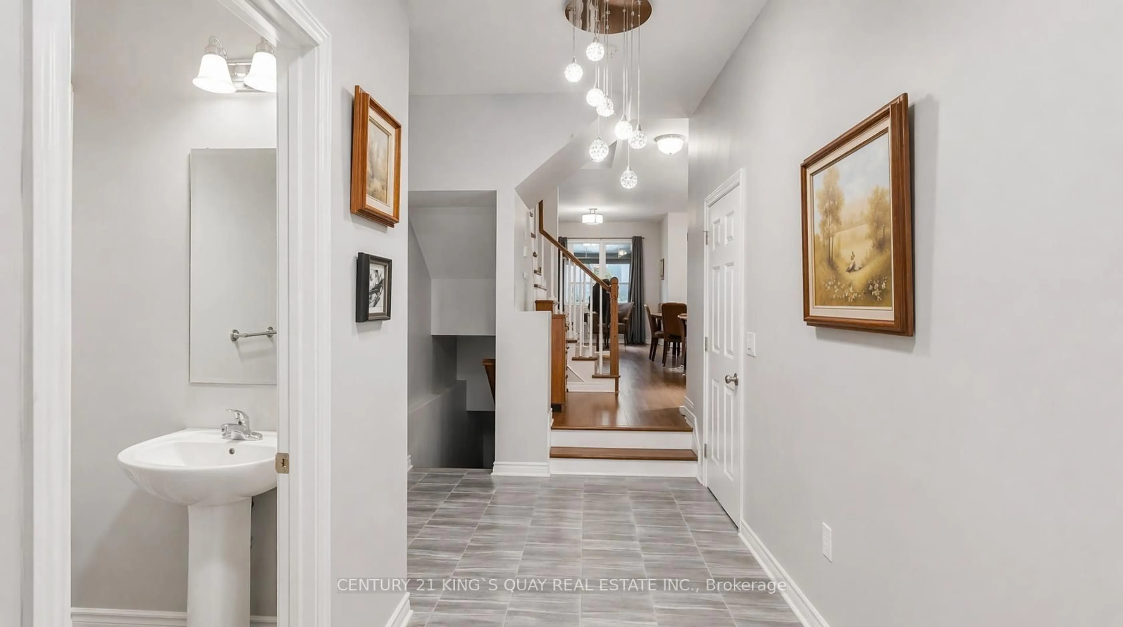 Indoor entryway for 891 Riverview Way, Kingston Ontario K7K 0J4