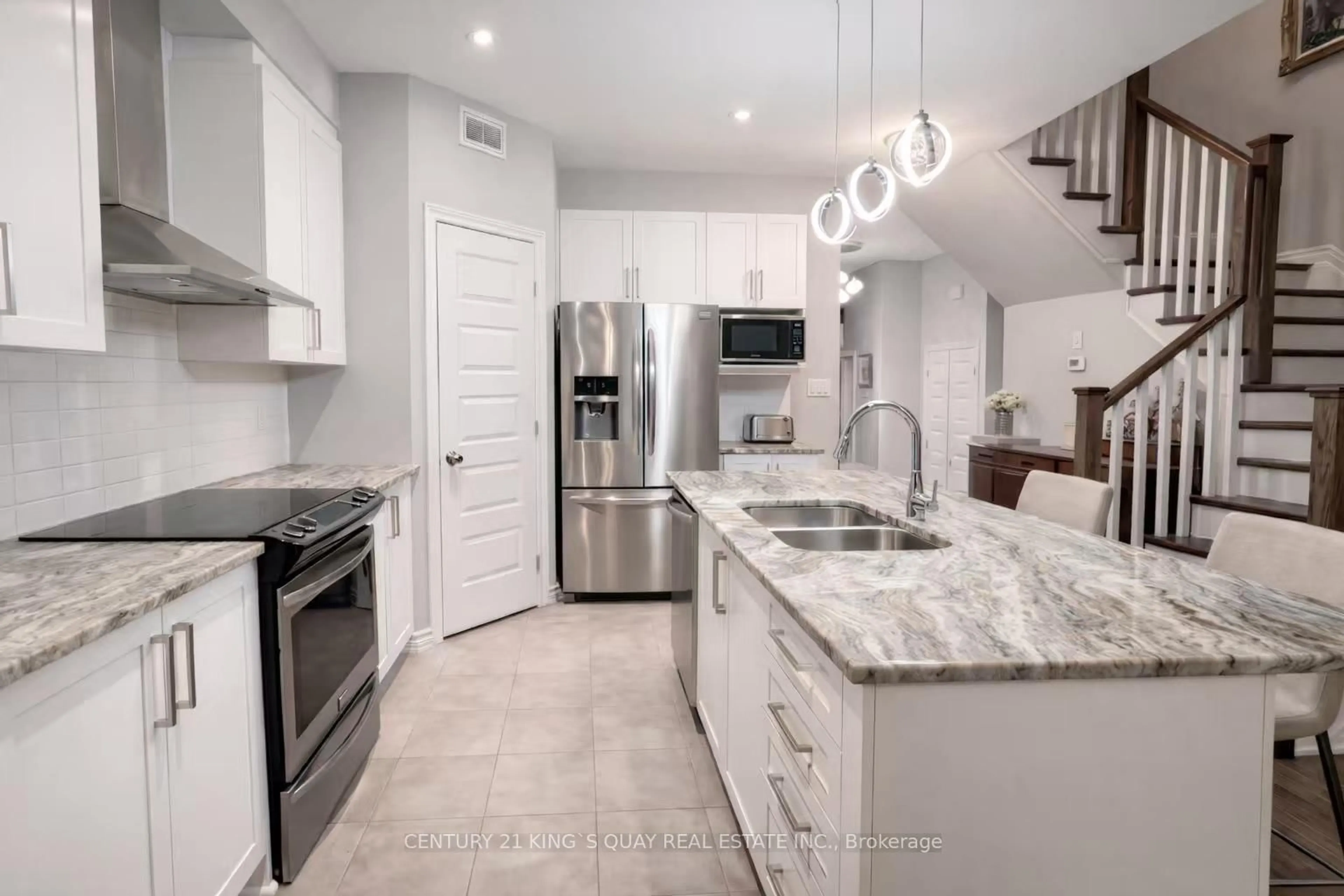 Open concept kitchen, ceramic/tile floor for 891 Riverview Way, Kingston Ontario K7K 0J4