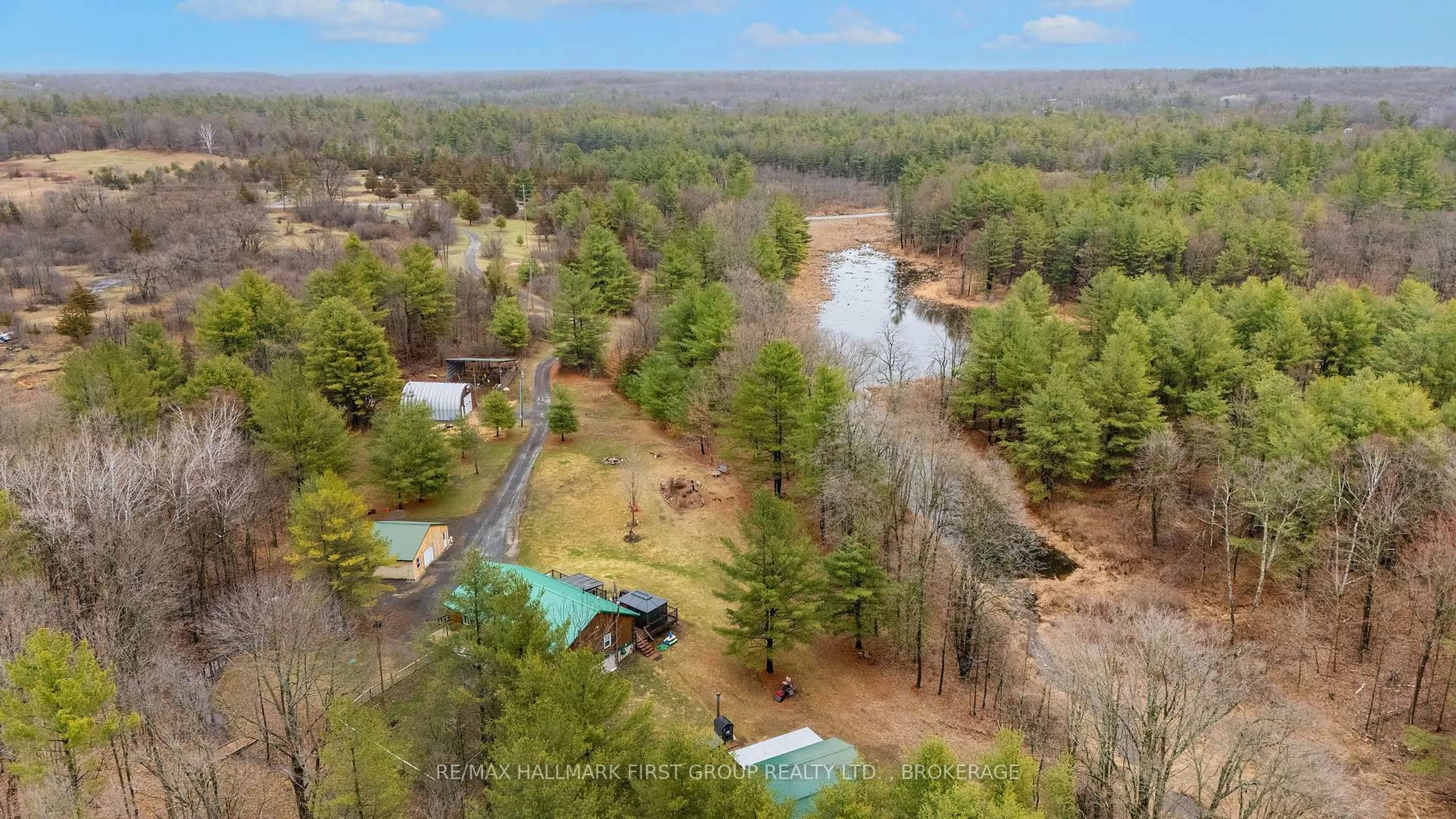 A pic from outside/outdoor area/front of a property/back of a property/a pic from drone, water/lake/river/ocean view for 2723 Desert Lake Rd, Hartington Ontario K0H 1W0
