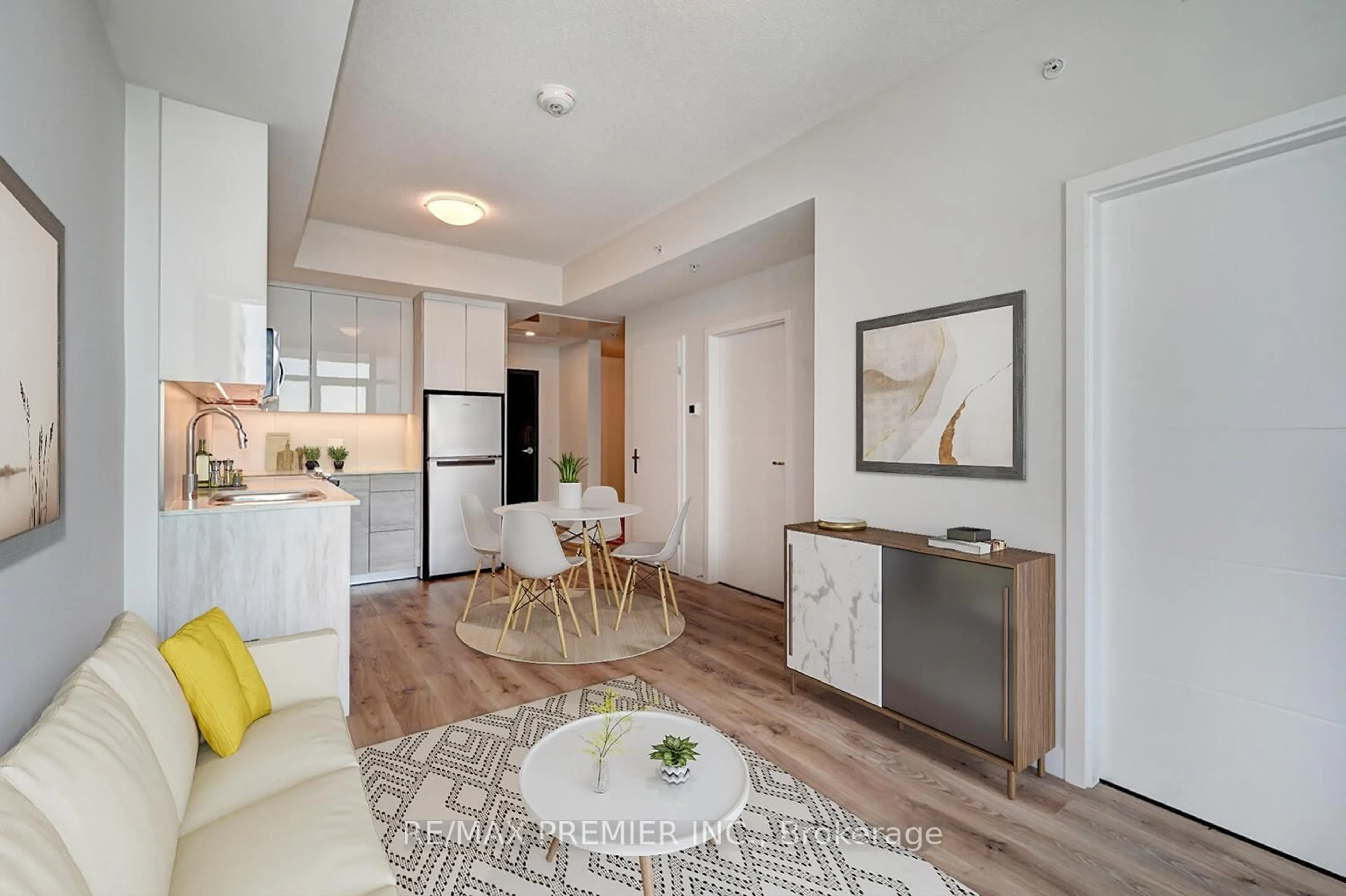 Open concept kitchen, unknown for 60 Frederick St #813, Kitchener Ontario N2H 0C7
