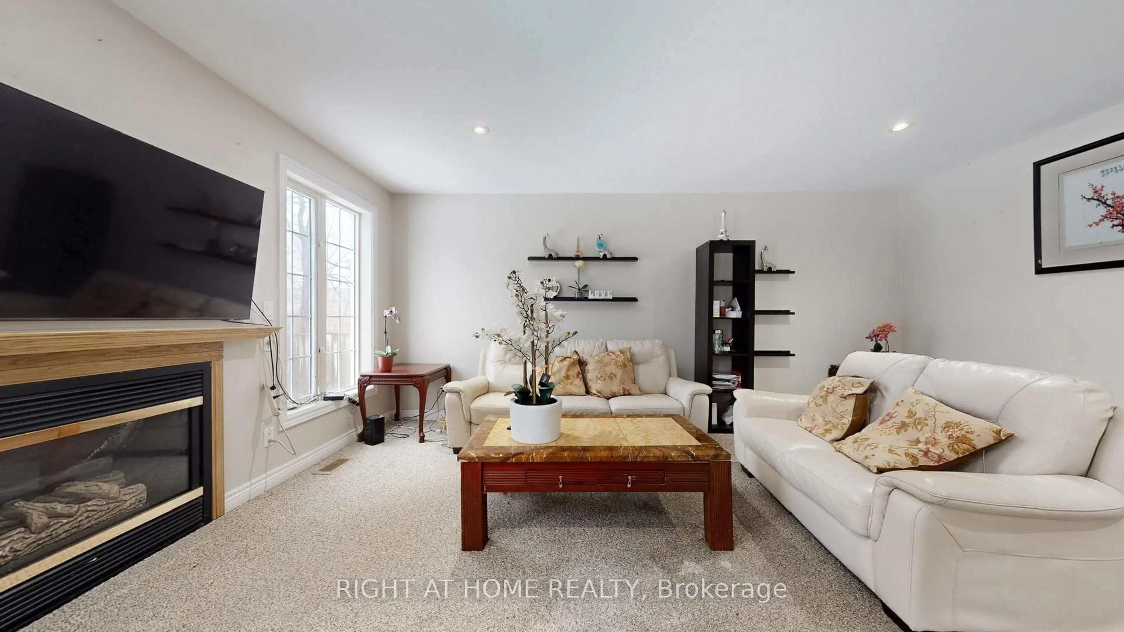 Living room with furniture, unknown for 301 Garner Rd, Hamilton Ontario L9G 3K9