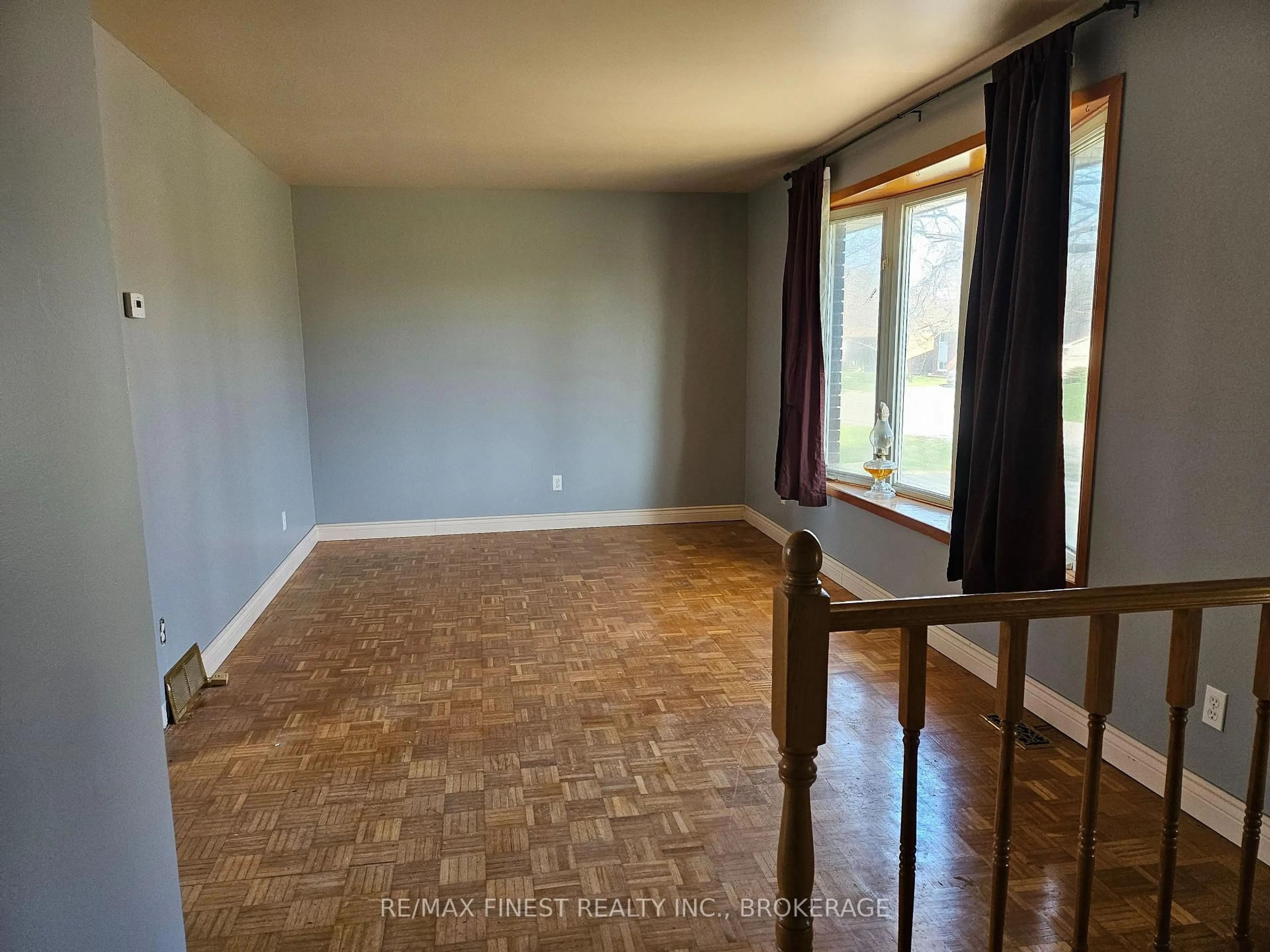 A pic of a room for 86 Chesterfield Dr, Loyalist Ontario K7N 1M2