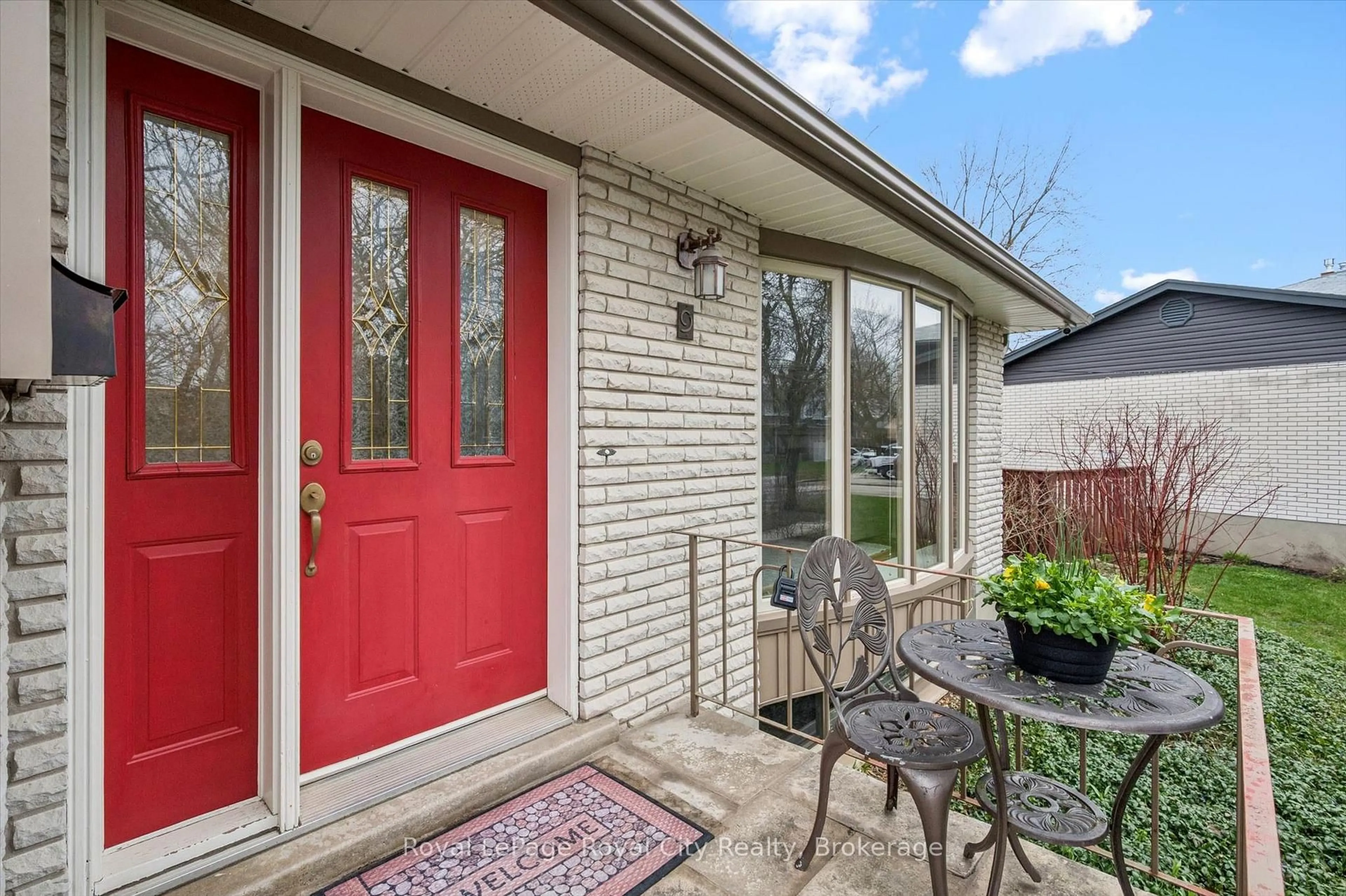 Unknown for 9 Skye Pl, Guelph Ontario N1G 1M5