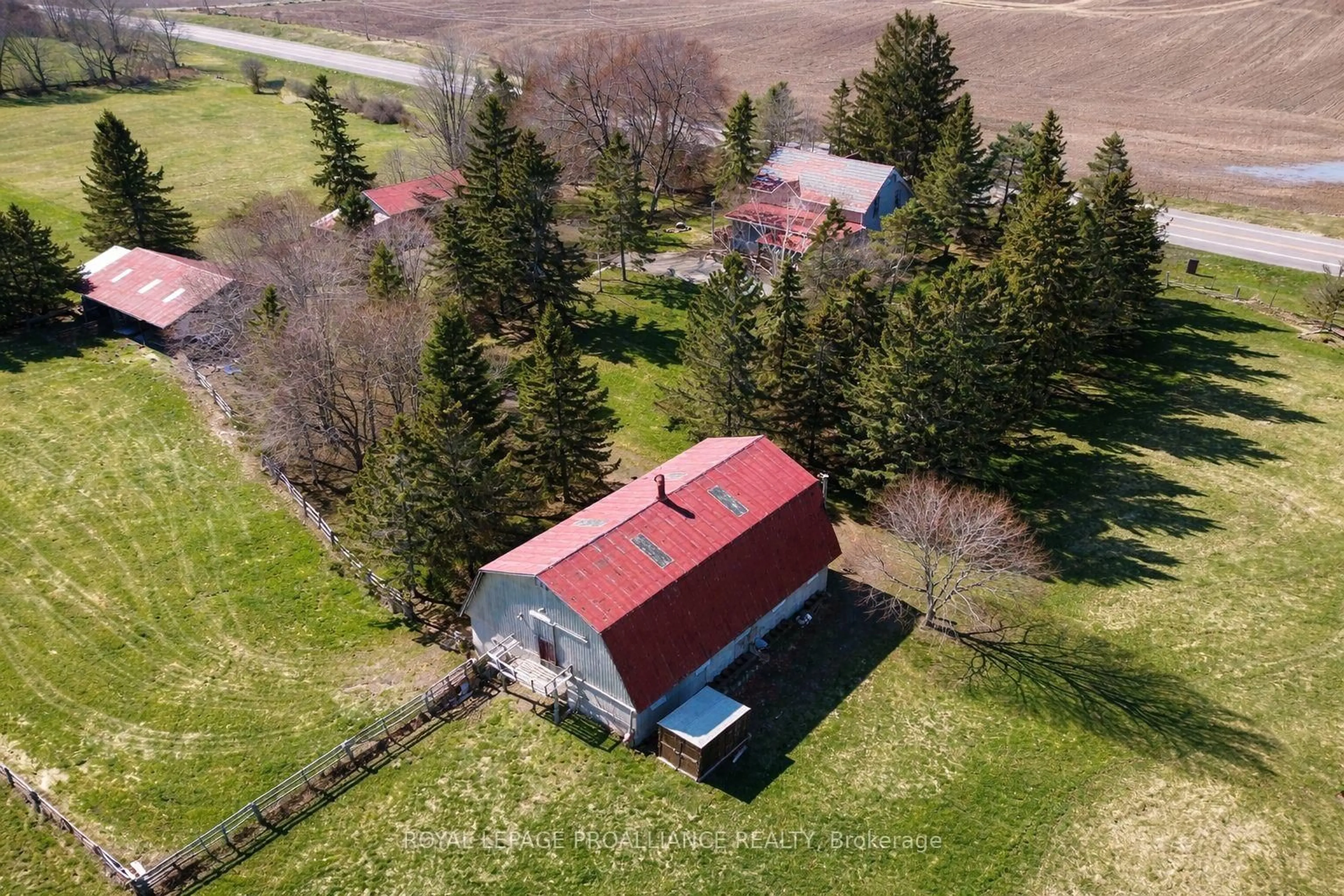 A pic from outside/outdoor area/front of a property/back of a property/a pic from drone, building for 2370 Highway 37, Belleville Ontario K0K 2V0
