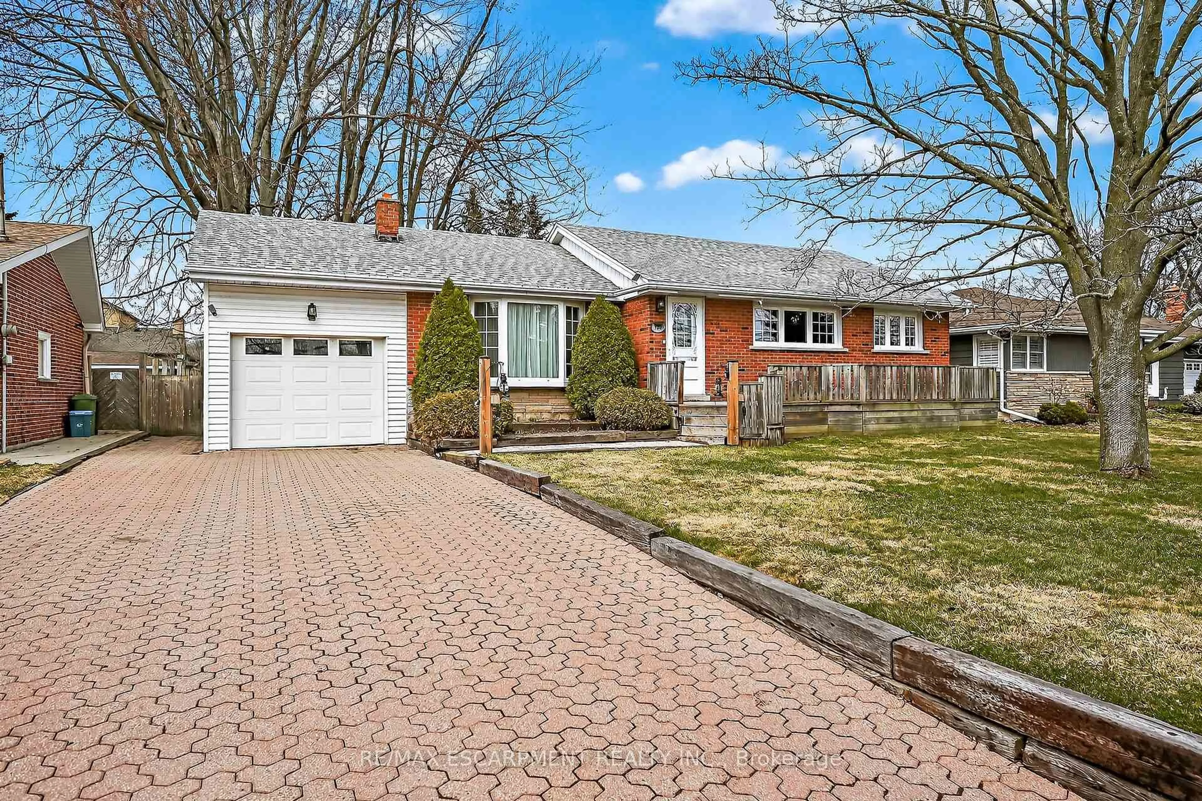 Home with brick exterior material, street for 156 Chesley St, Hamilton Ontario L9C 3W3