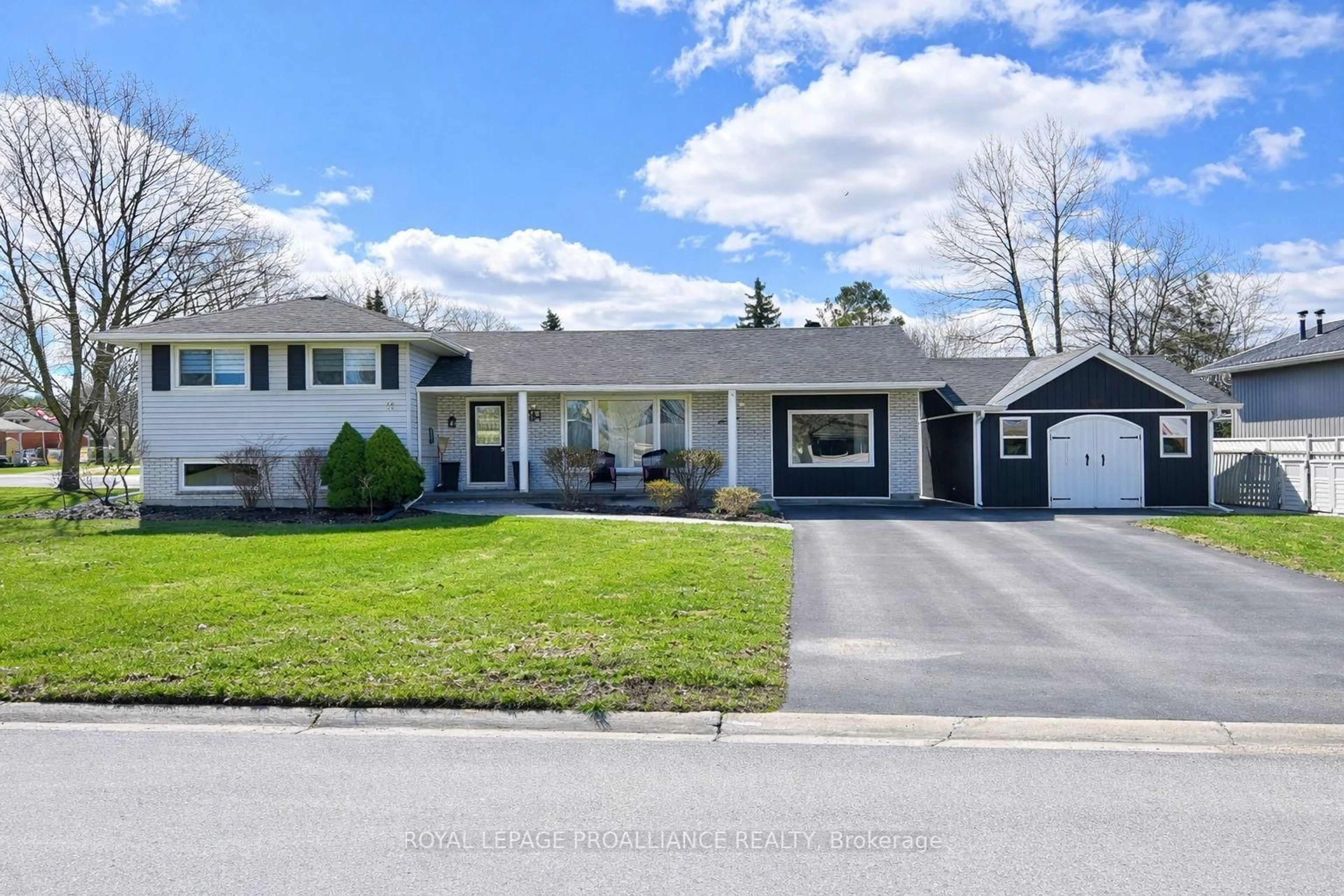 Home with vinyl exterior material, street for 11 Stavebank Rd, Belleville Ontario K8P 2N7