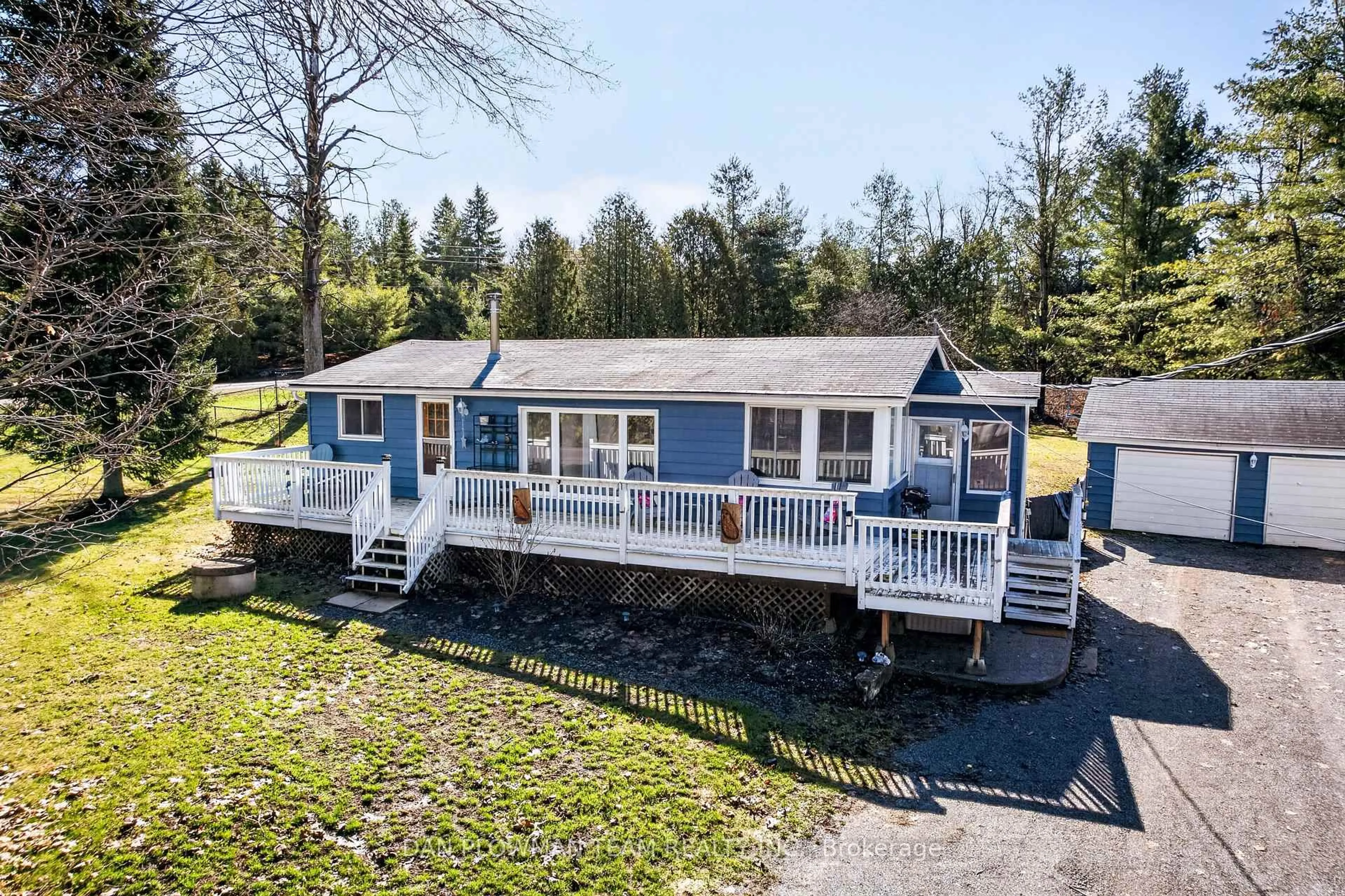 A pic from outside/outdoor area/front of a property/back of a property/a pic from drone, water/lake/river/ocean view for 1545 Westview Cres, Selwyn Ontario K0L 2H0
