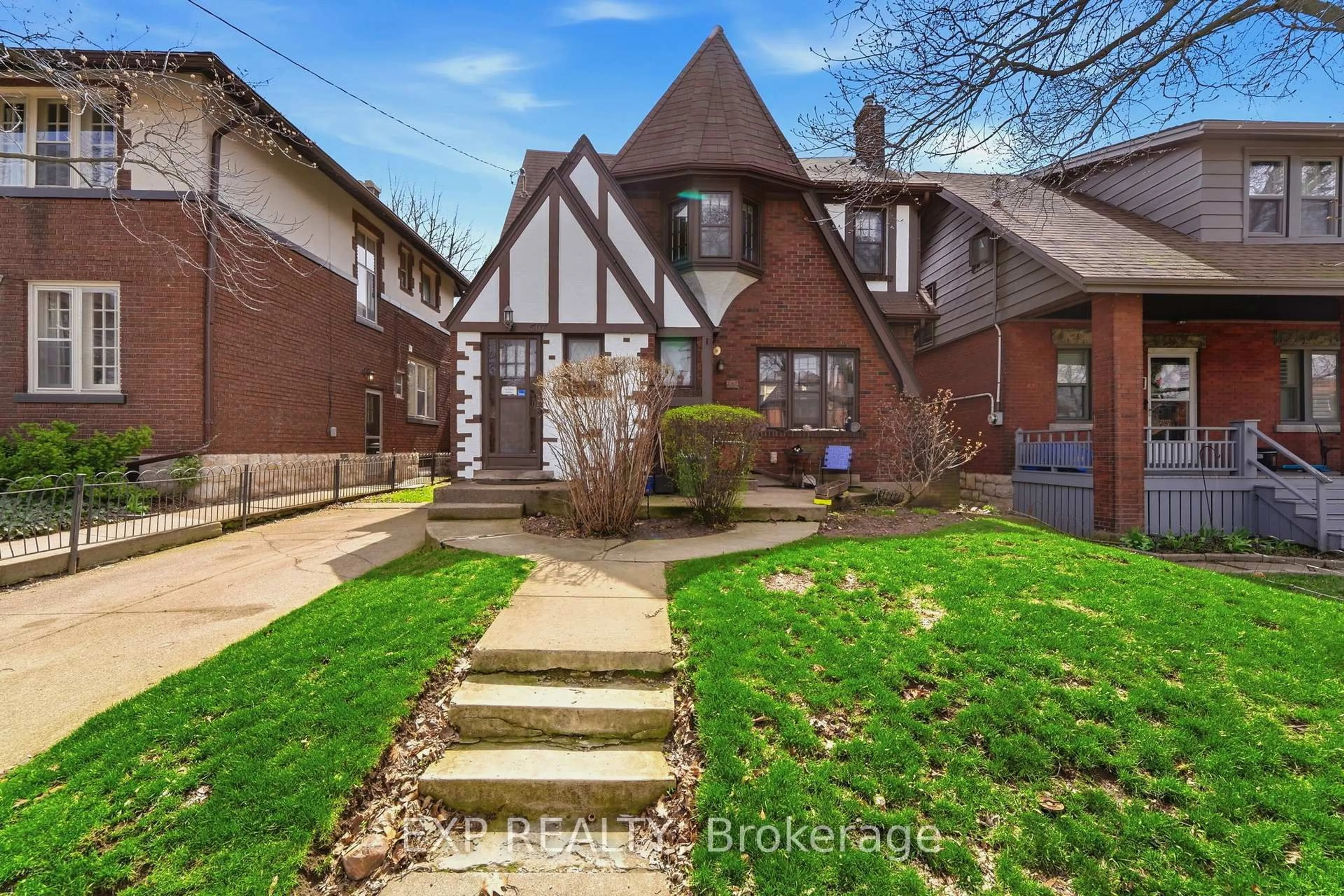 Home with brick exterior material, street for 509 Aberdeen Ave, Hamilton Ontario L8P 2S6