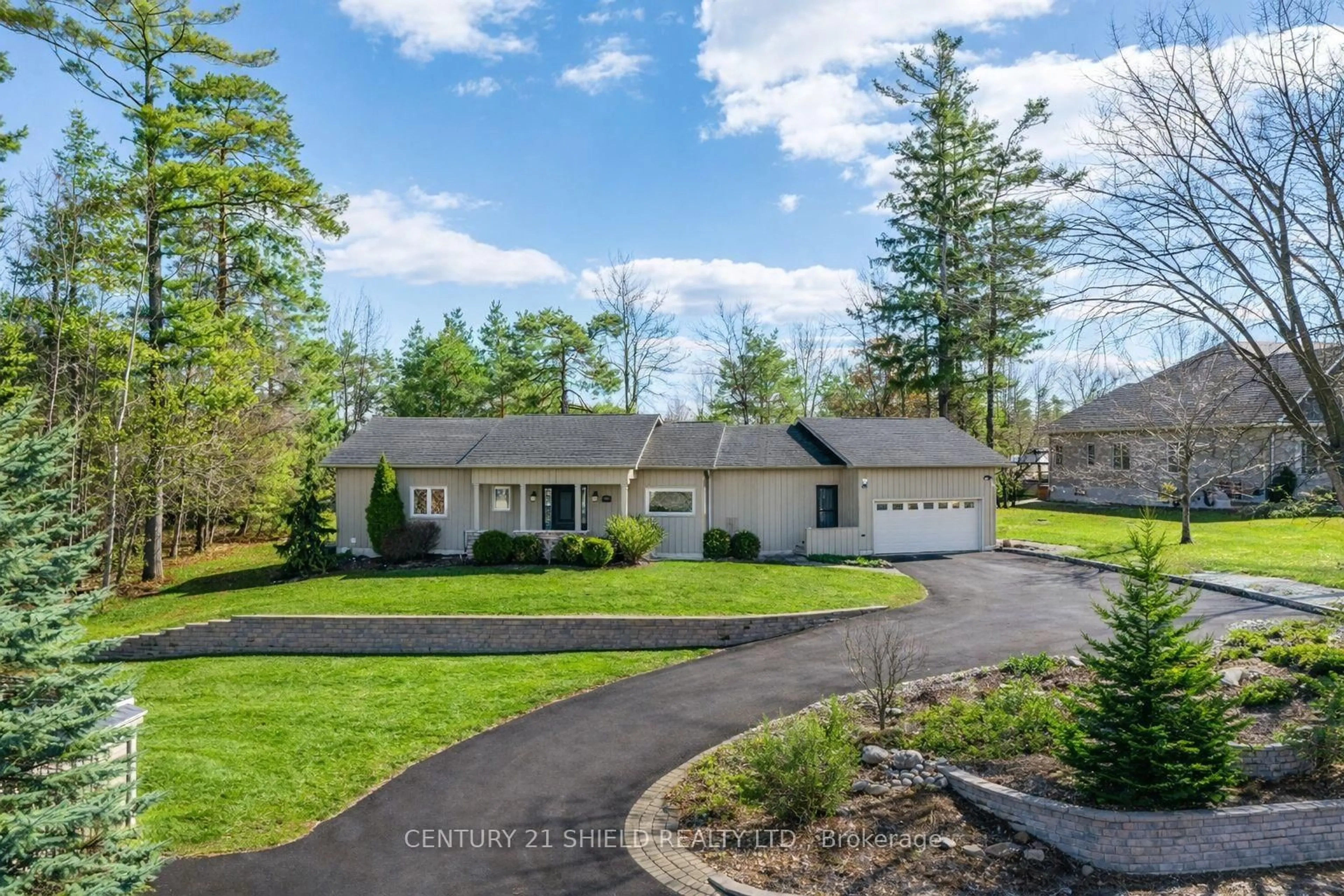 A pic from outside/outdoor area/front of a property/back of a property/a pic from drone, street for 1 Forest Hill Rd, South Stormont Ontario K0C 1P0