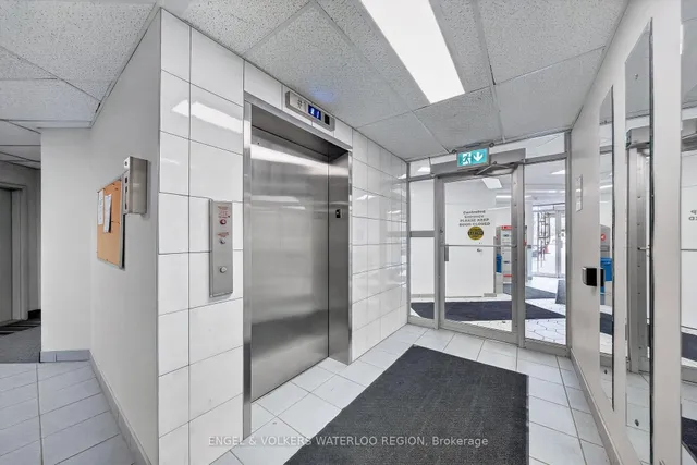 15 Hofstetter Ave #406, Kitchener 5