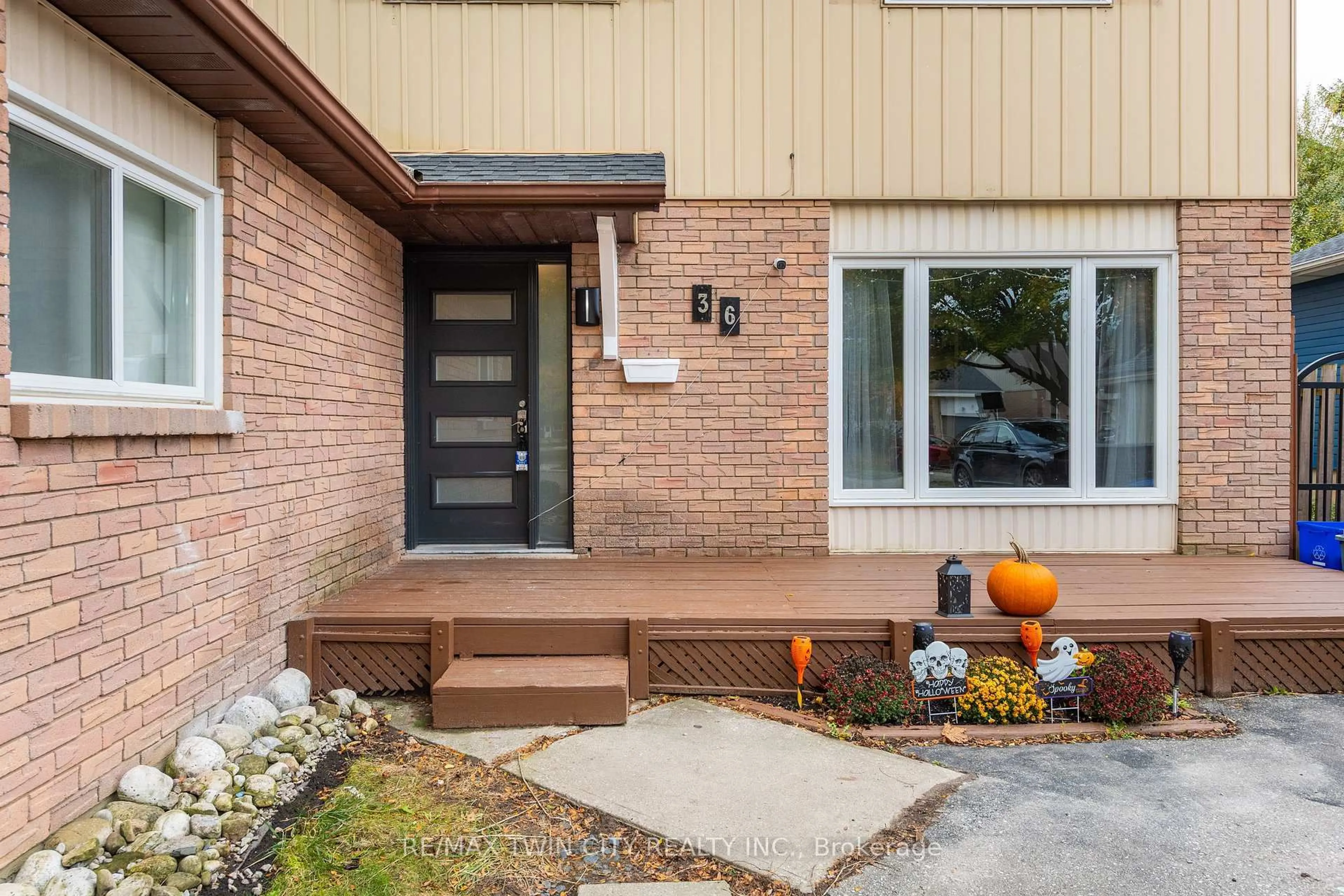 Home with brick exterior material, street for 36 Angela Cres, Cambridge Ontario N1S 4B6