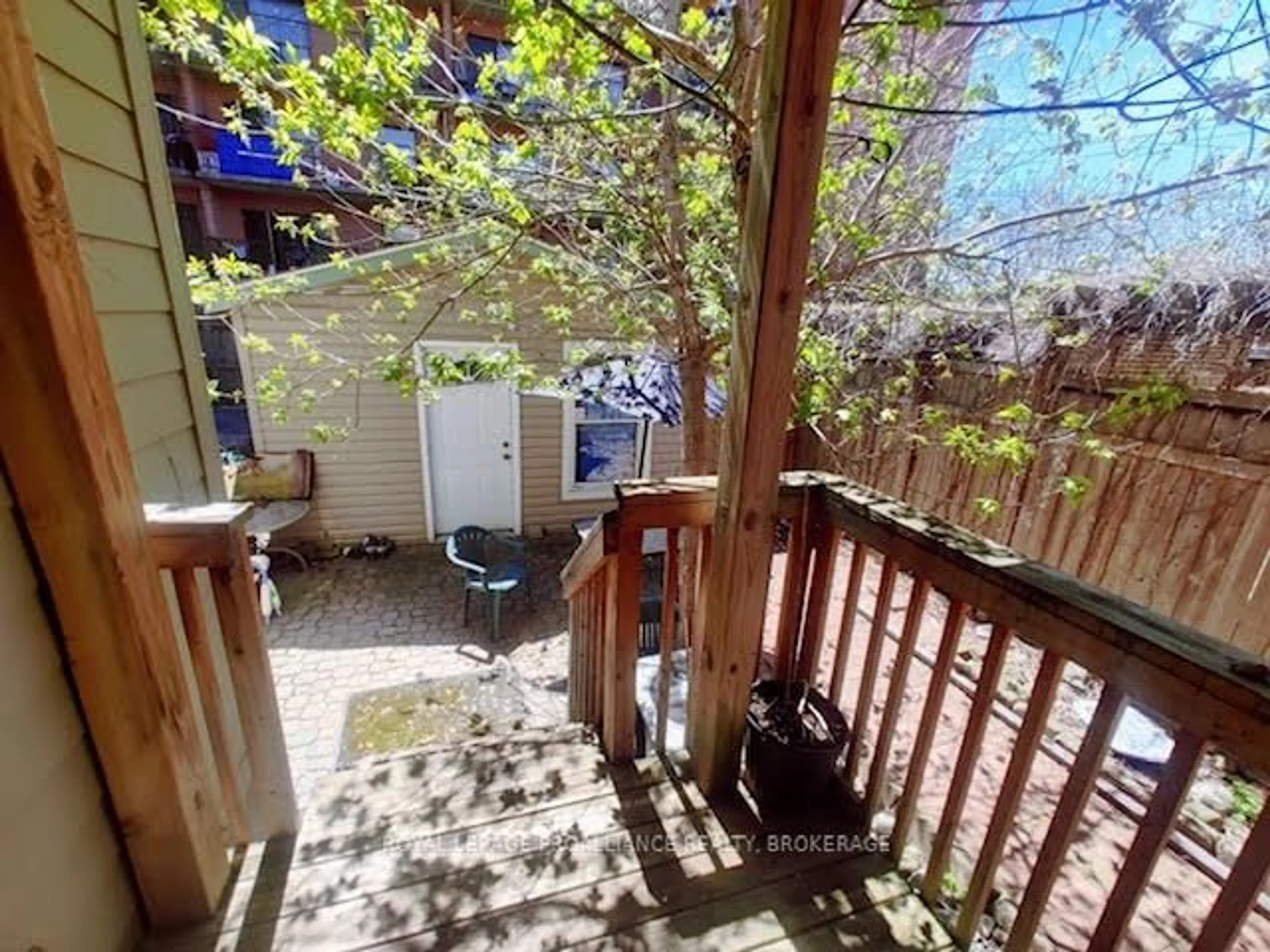 Unknown for 40 Ordnance St, Kingston Ontario K7K 1G4