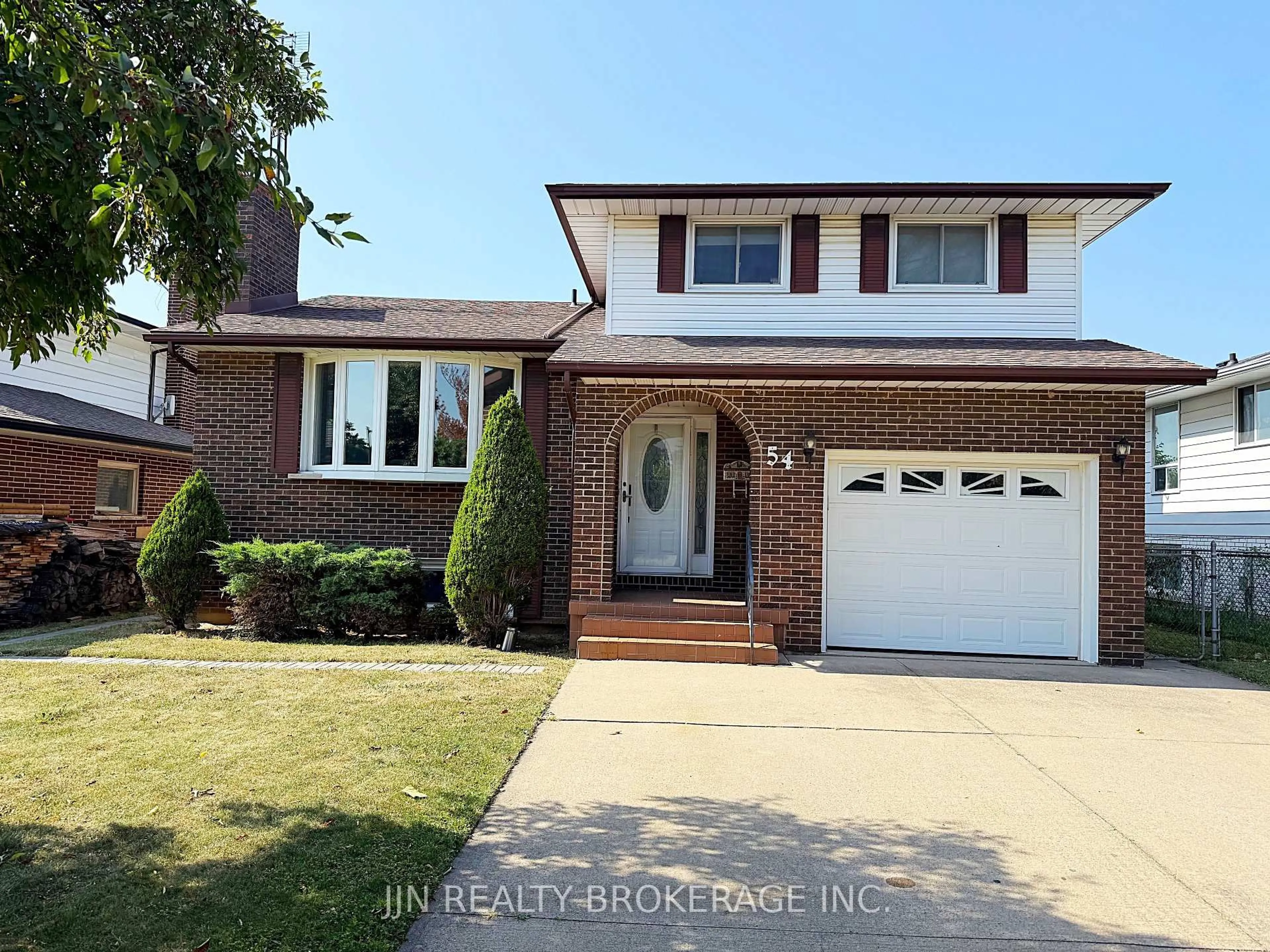Home with brick exterior material, street for 54 Nello St, St. Catharines Ontario L2N 1G7