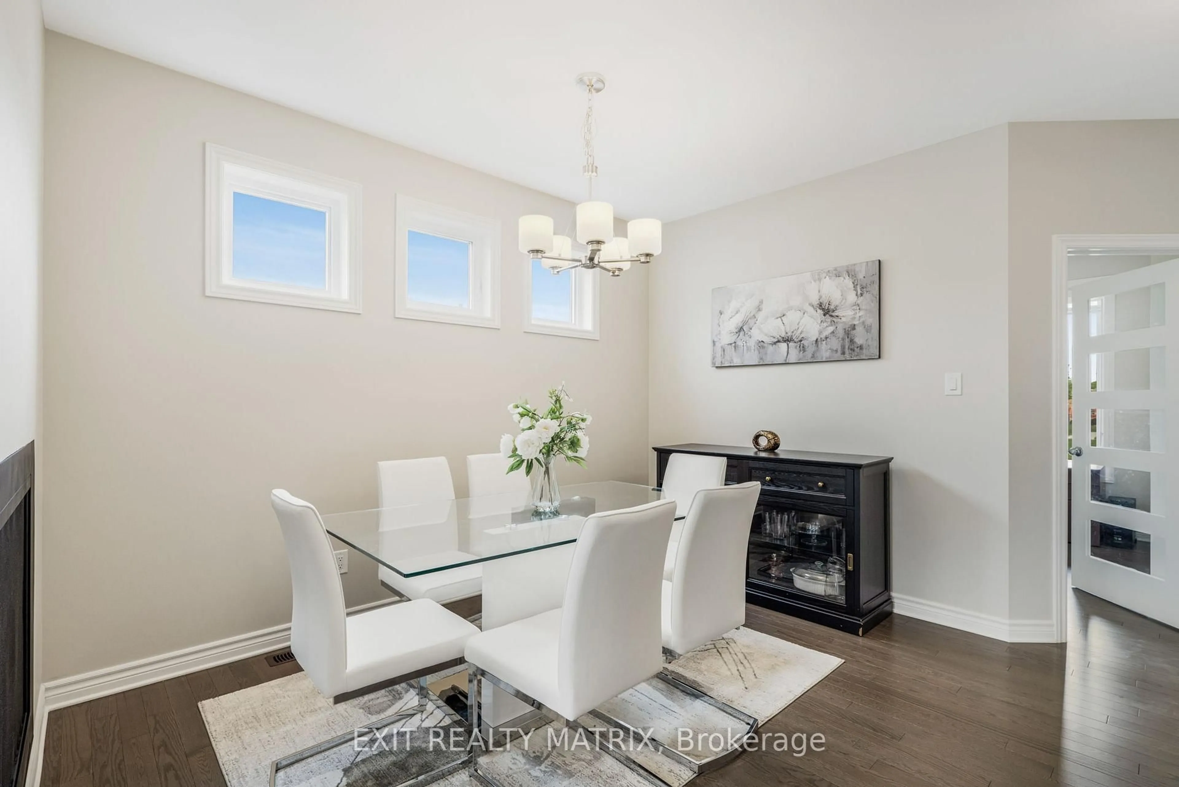 Dining room, wood/laminate floor for 700 Namur St, Russell Ontario K0A 1W0