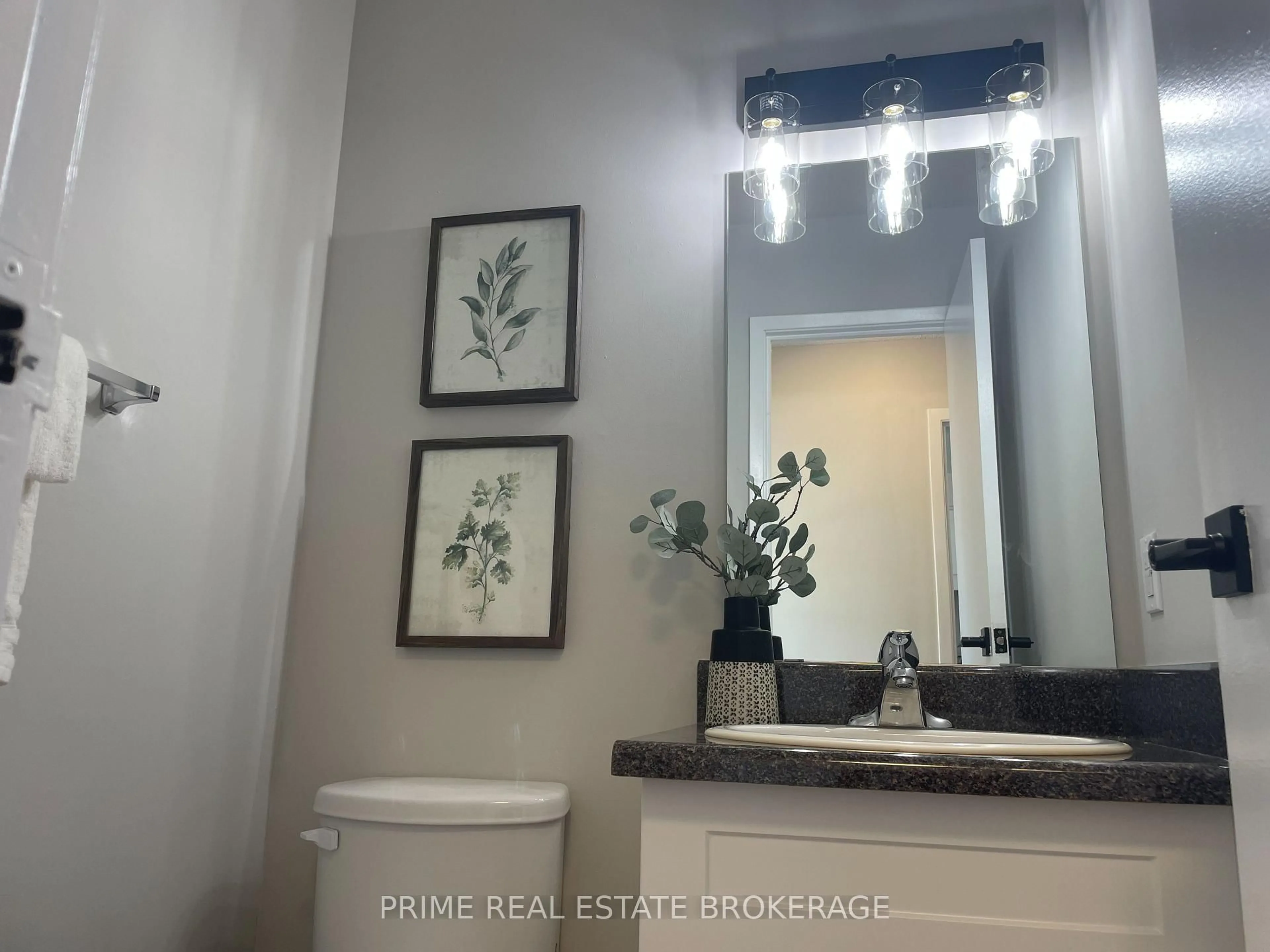 A pic of a room for 135 BELMONT Dr #67, London South Ontario N6J 4J3