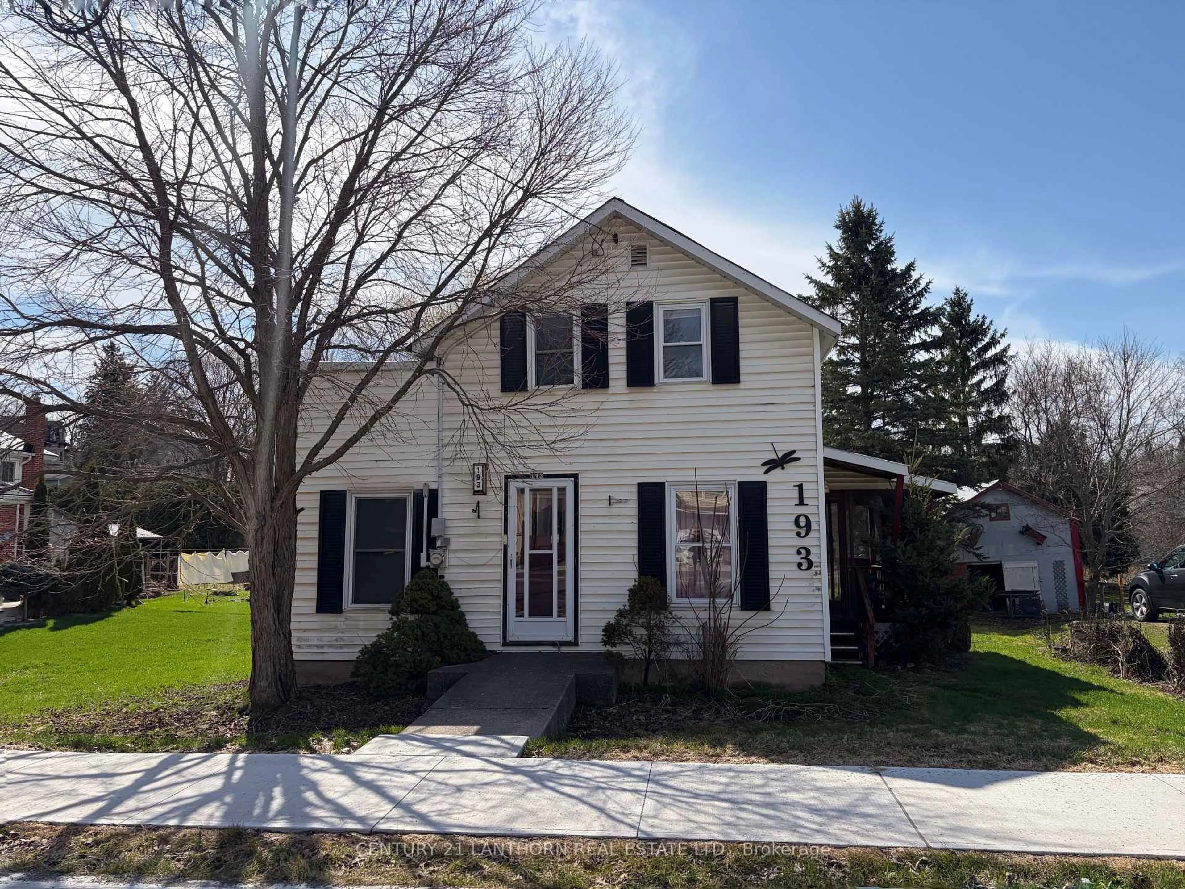 Home with vinyl exterior material, street for 193 St. Lawrence St, Hastings Ontario K0K 2C0