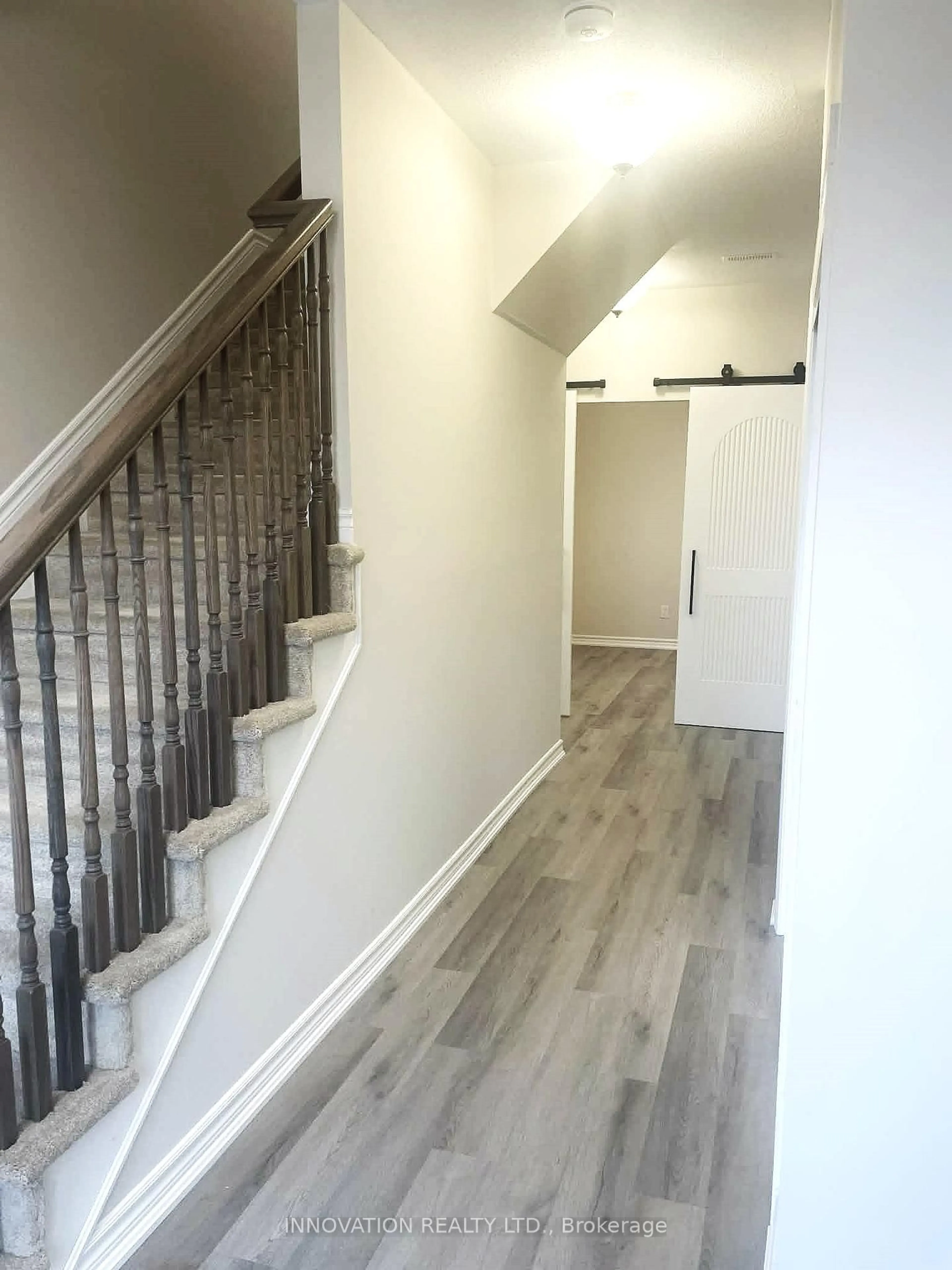 Unknown for 16 Caspian Row, Ottawa Ontario K2V 0R7