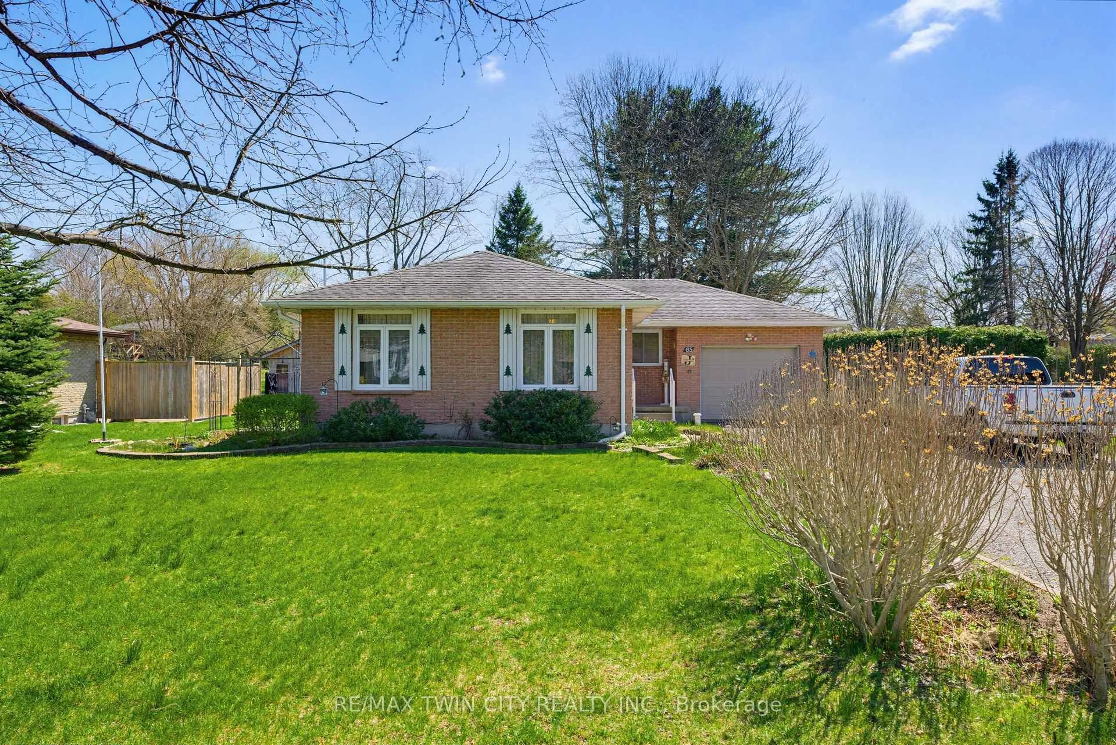 Unknown for 65 Lyndhurst Ave, Norfolk Ontario N3Y 4J9