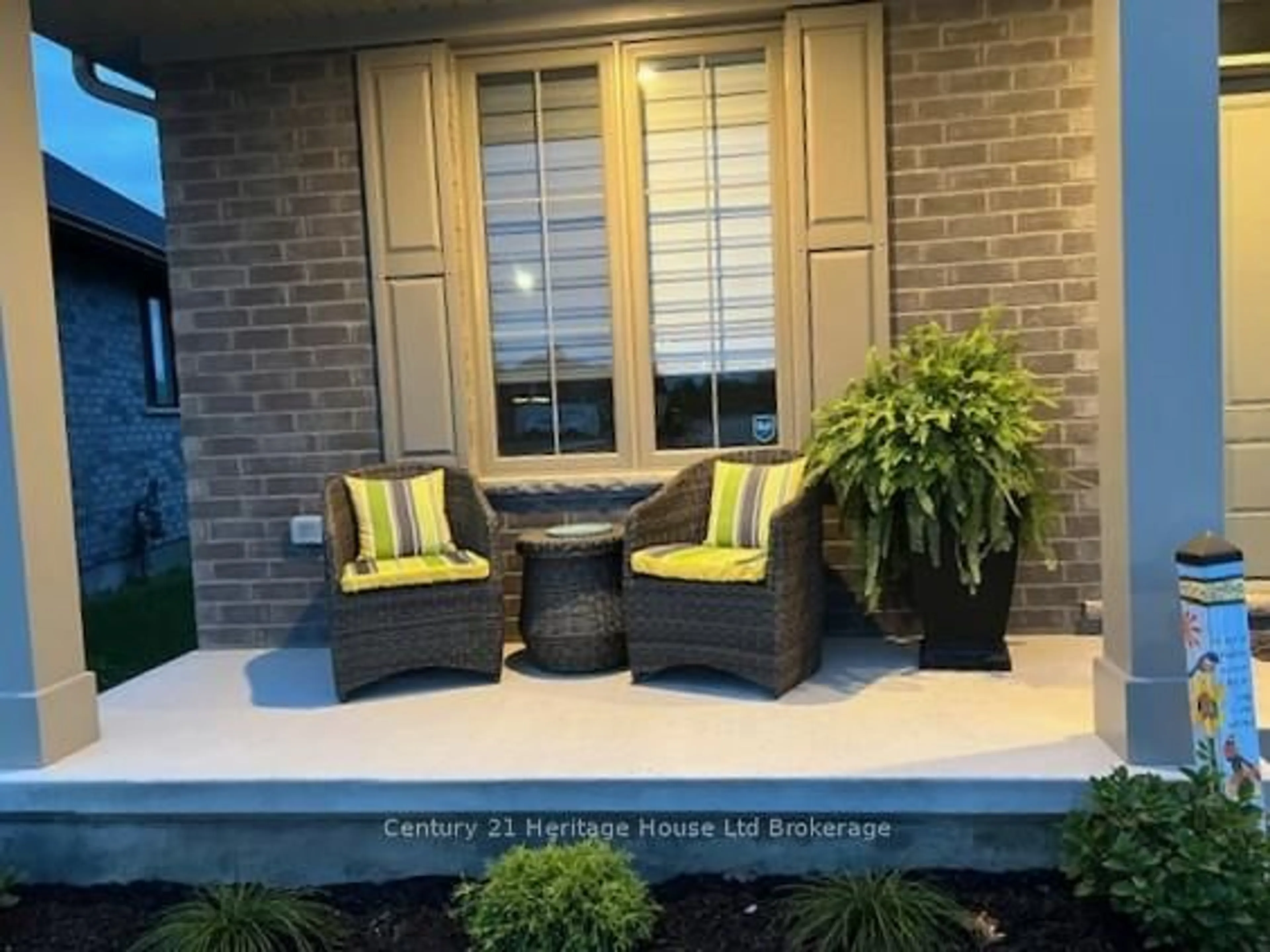 Patio, water/lake/river/ocean view for 29 Keba Cres, Tillsonburg Ontario N4G 0K6