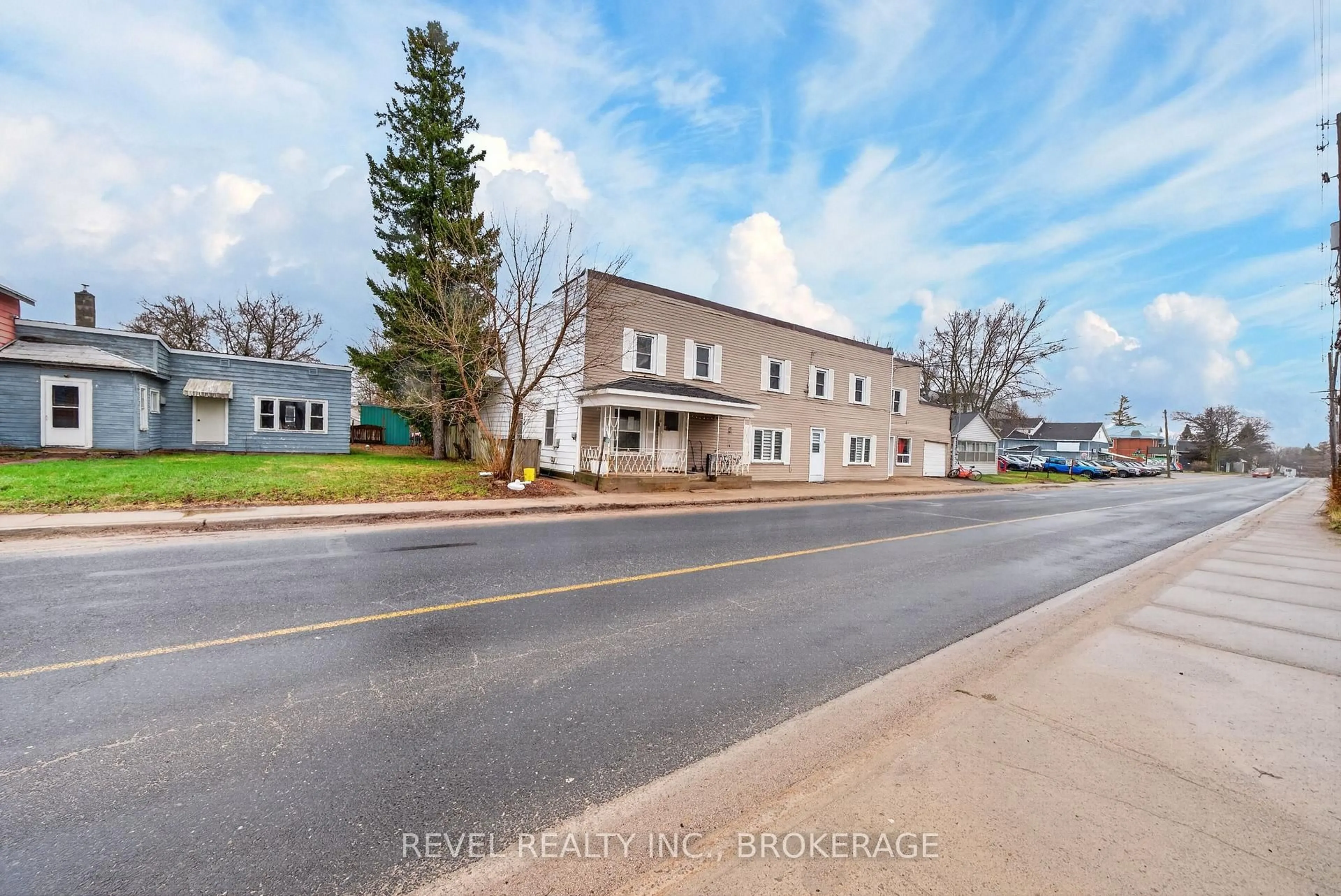 Unknown for 6688 Highway 38, Verona Ontario K0H 2W0