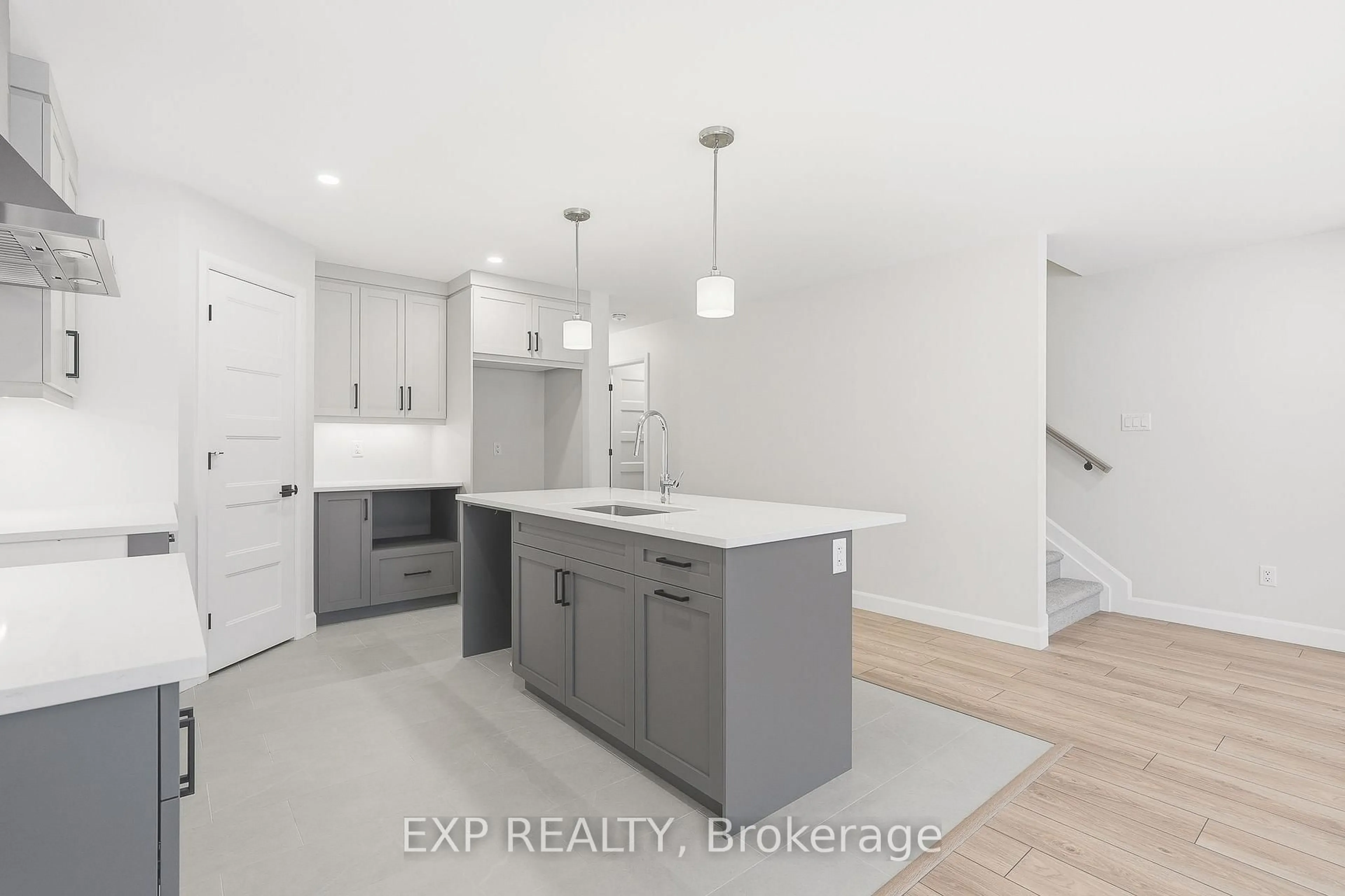 Open concept kitchen, unknown for 247 Sumac Crescent St, The Nation Ontario K0A 2M0