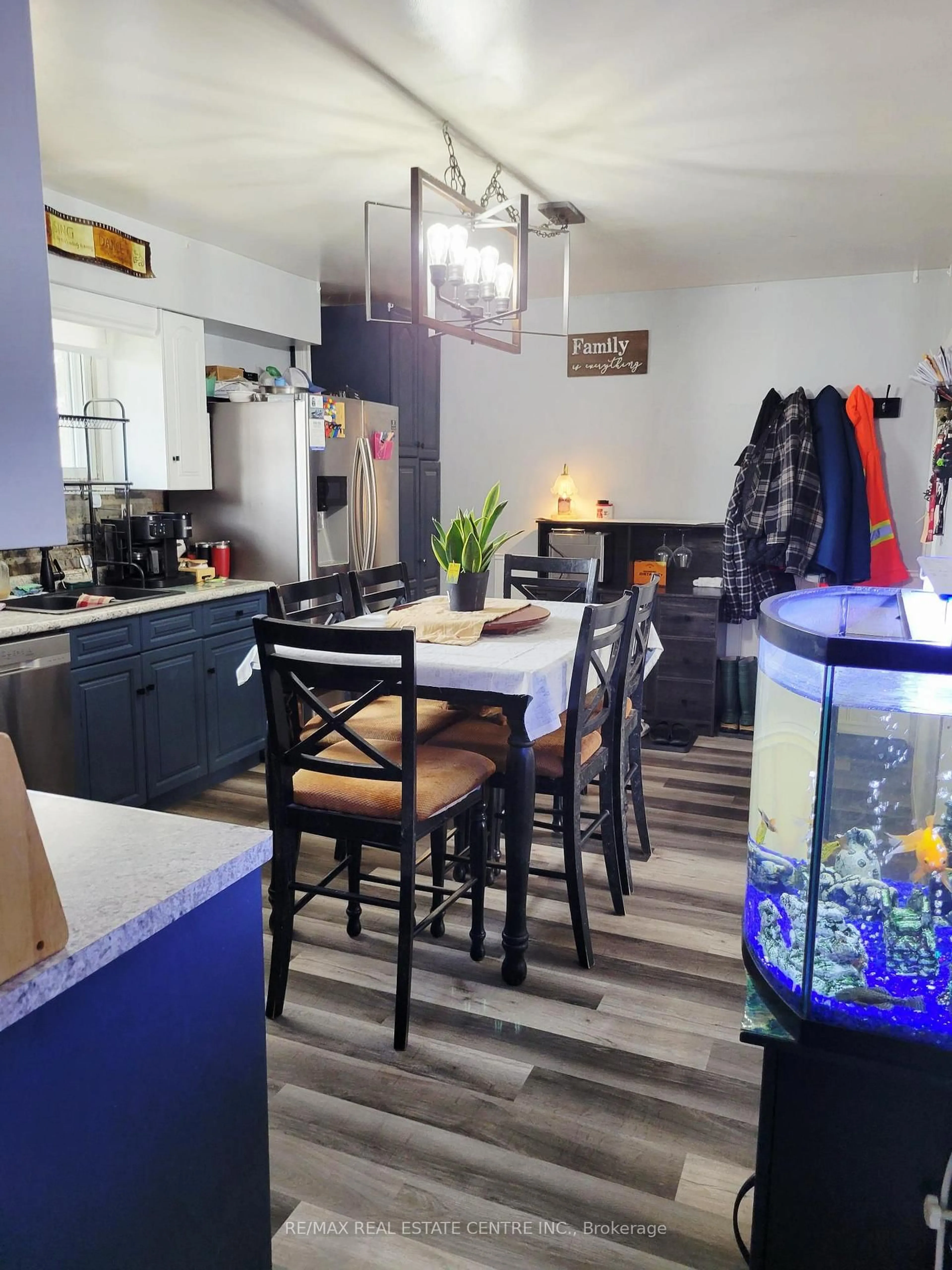 Open concept kitchen, unknown for 127 Hunter St, Grey Highlands Ontario N0G 1R0