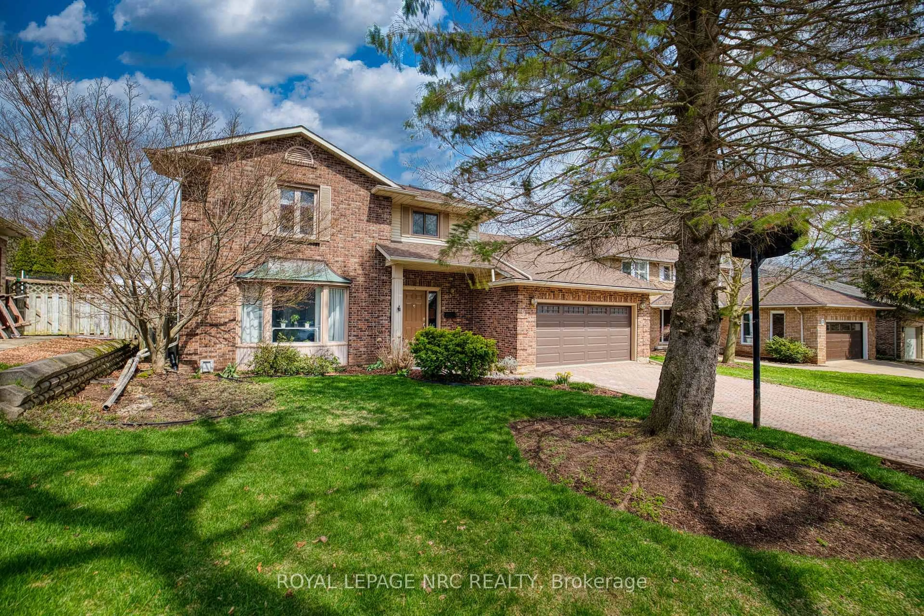 Home with brick exterior material, street for 9 Nursery Lane, Pelham Ontario L0S 1E1