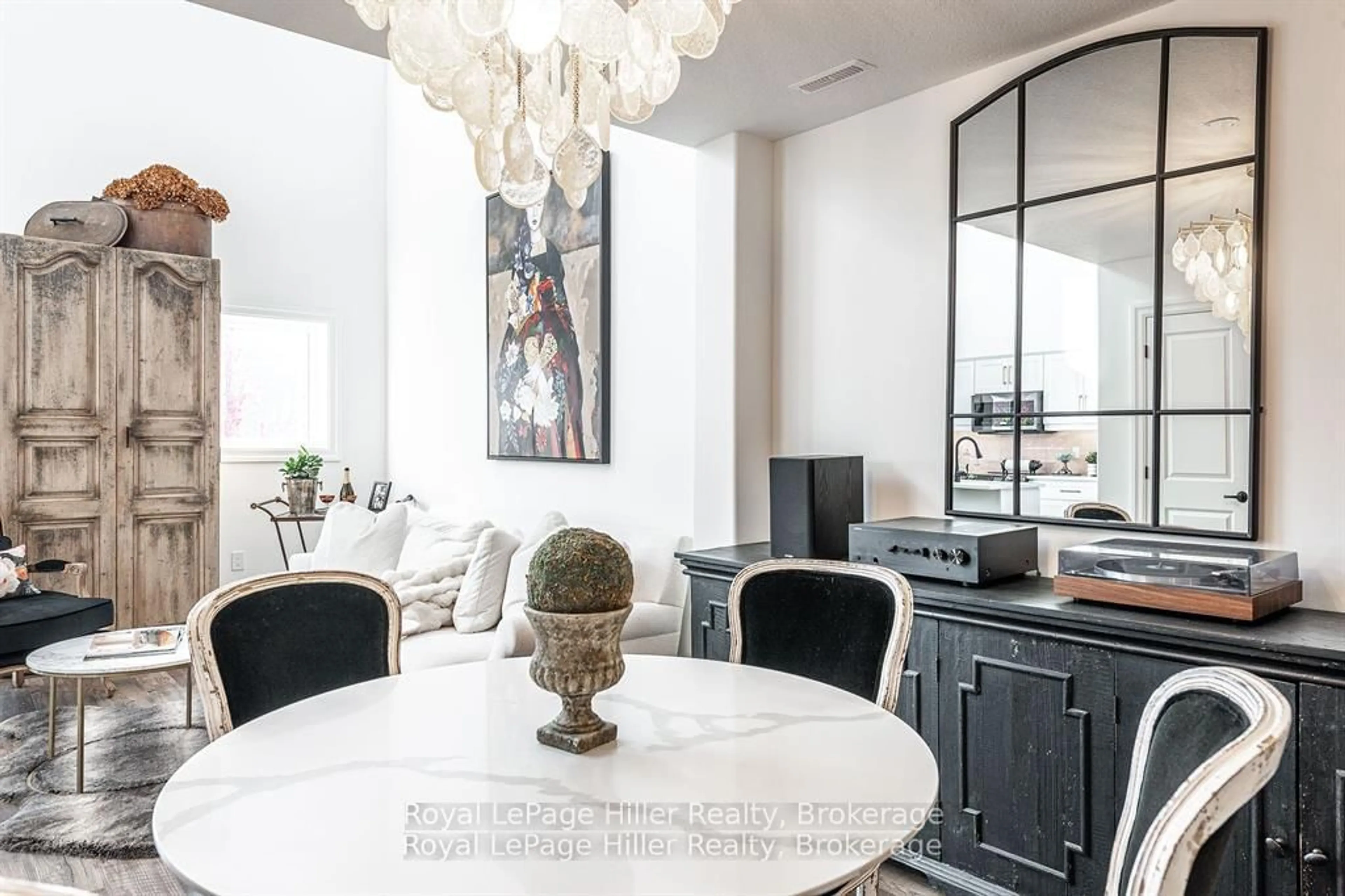 Dining room, ceramic/tile floor for 3192 Vivian Line 37 Line #7, Stratford Ontario N5A 0J8