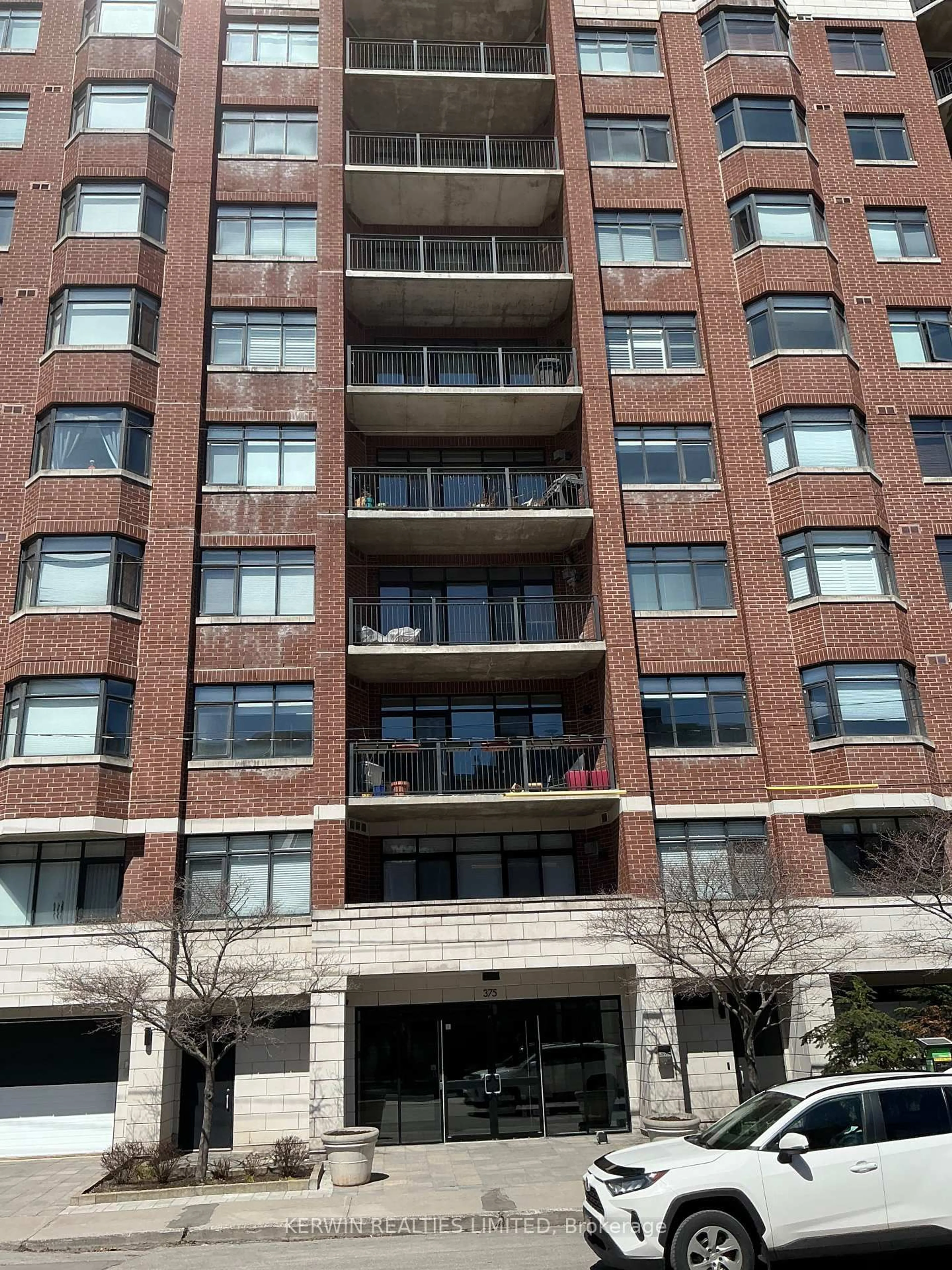 Home with brick exterior material, building for 375 Lisgar St #304, Ottawa Ontario K2P 0E3