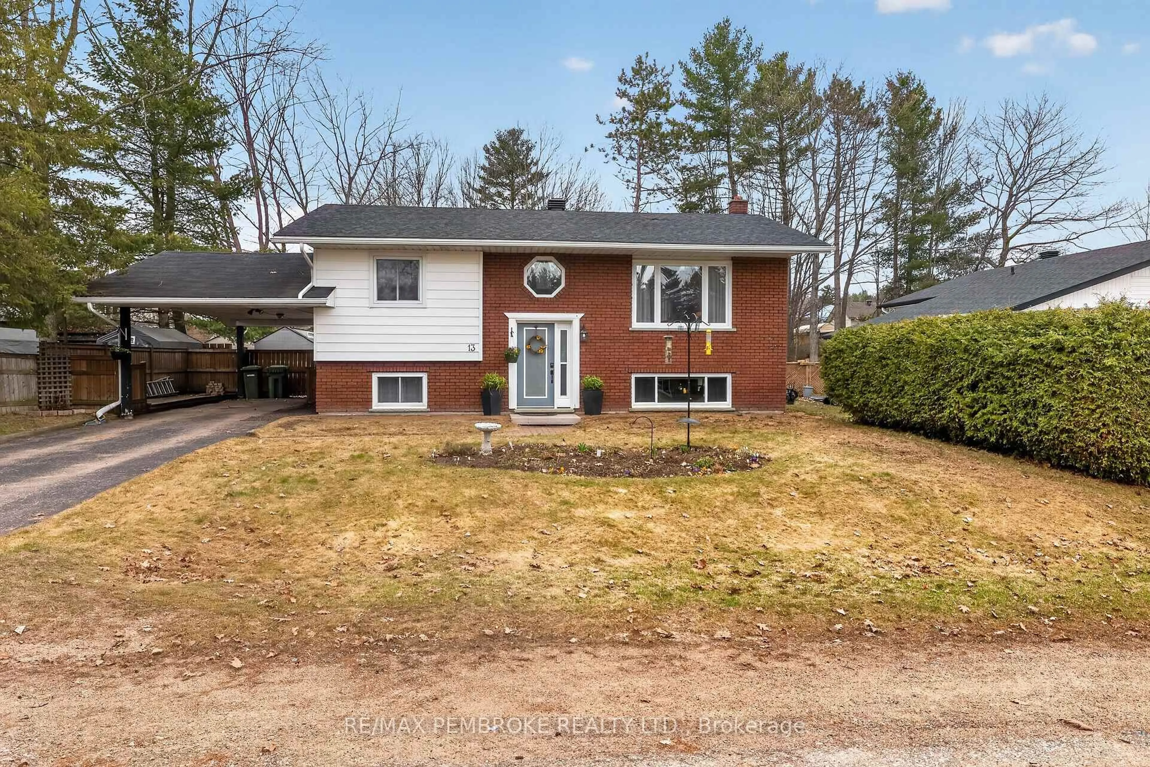 Home with brick exterior material, street for 13 Point Cres, Petawawa Ontario K8H 3G1
