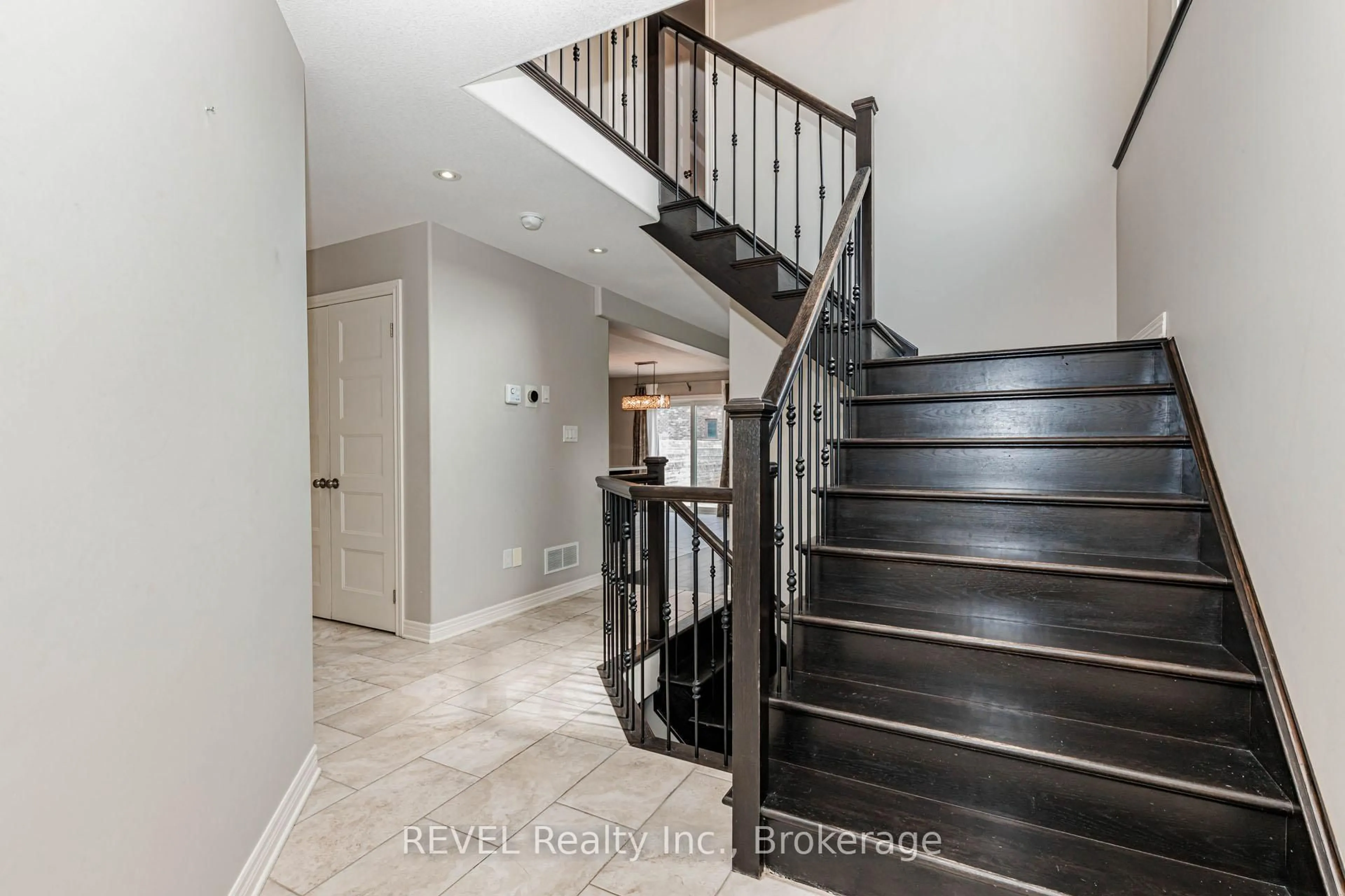 Unknown for 6066 Wiens Blvd Blvd, Niagara Falls Ontario L2H 0J4