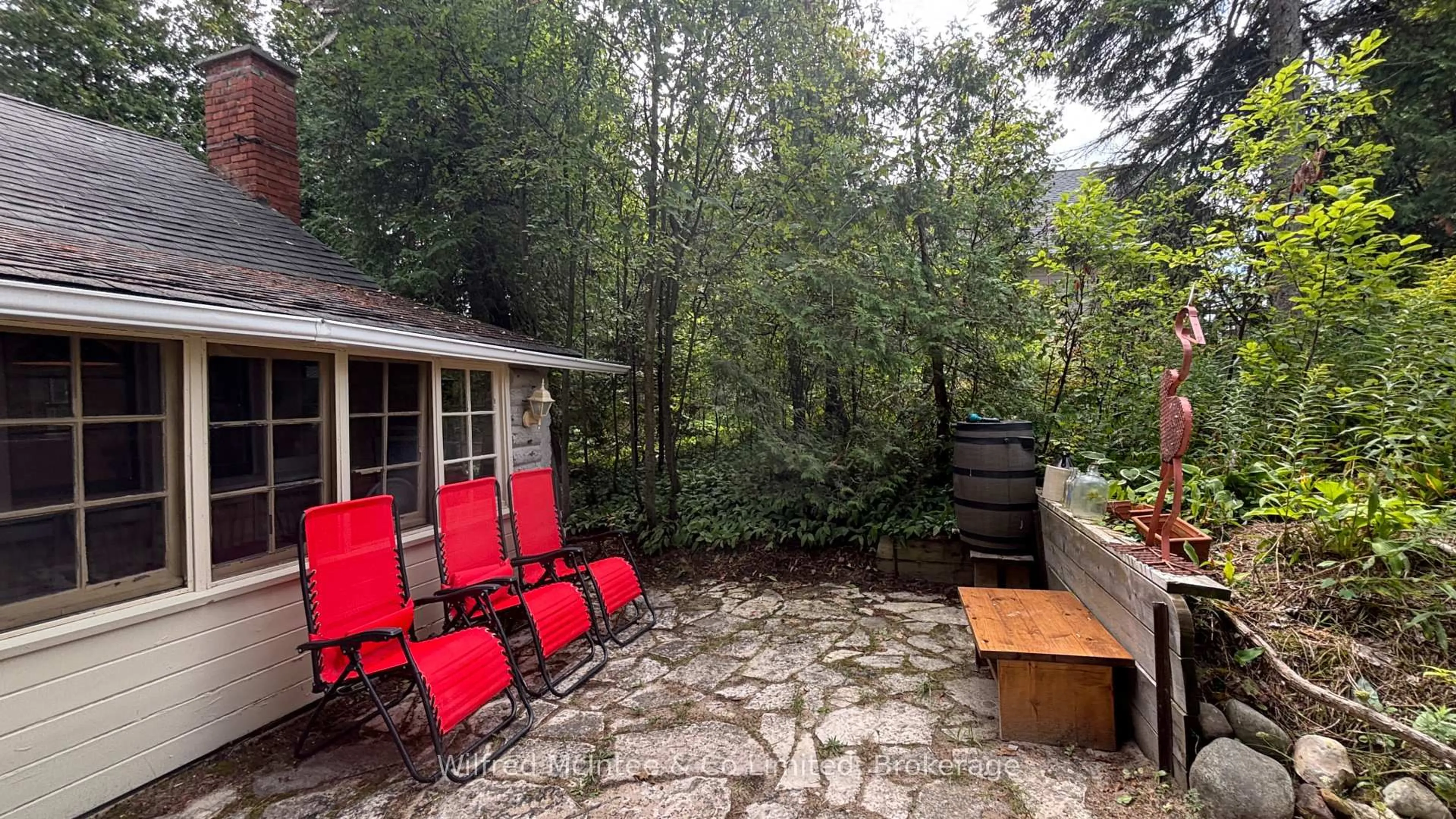 Patio, unknown for 7 6TH Ave, Native Leased Lands Ontario N0H 2G0