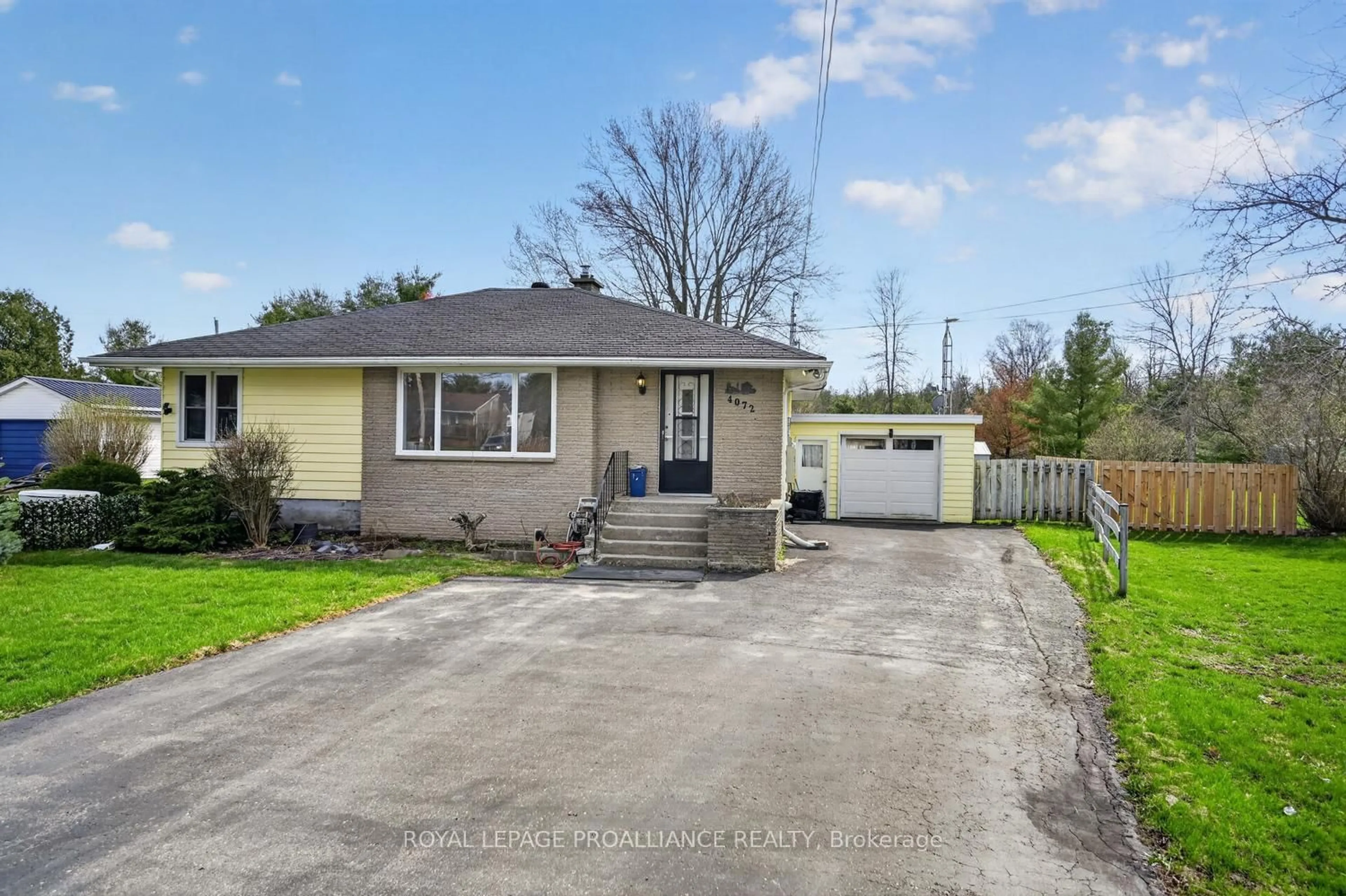 A pic from outside/outdoor area/front of a property/back of a property/a pic from drone, street for 4072 County Road 29 Rd, Elizabethtown-Kitley Ontario K6V 5T4