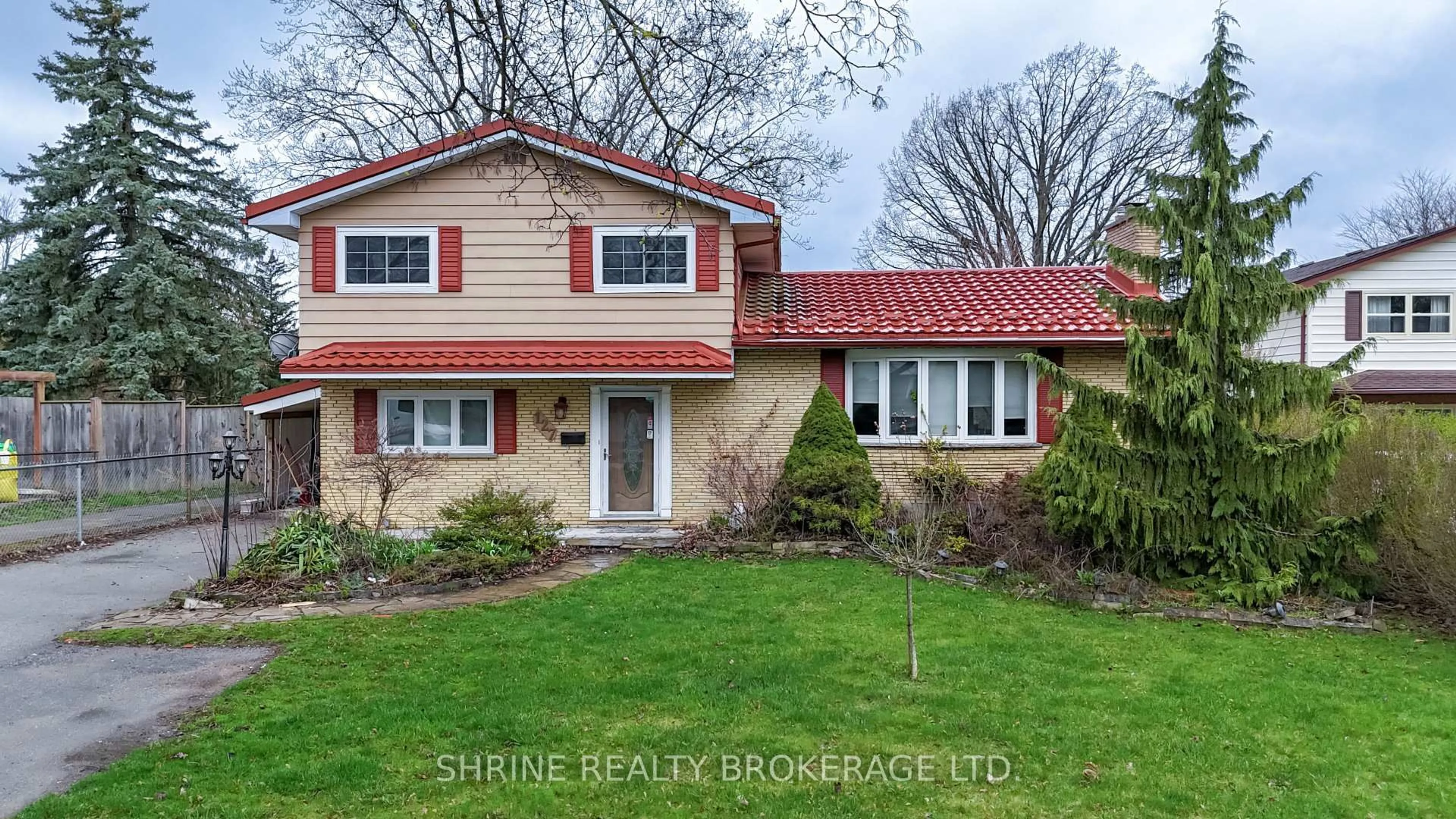 Home with brick exterior material, street for 127 ODESSA Ave, London South Ontario N6J 2Z9