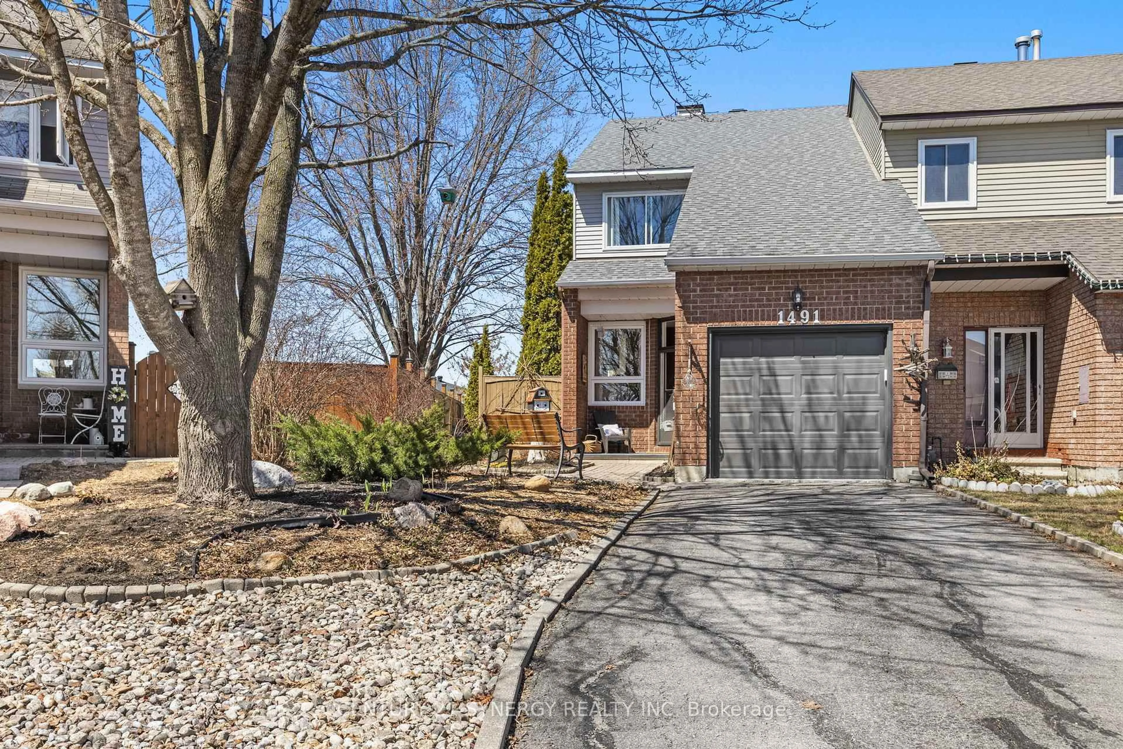 Home with brick exterior material, street for 1491 Briarfield Cres, Ottawa Ontario K4A 1W6