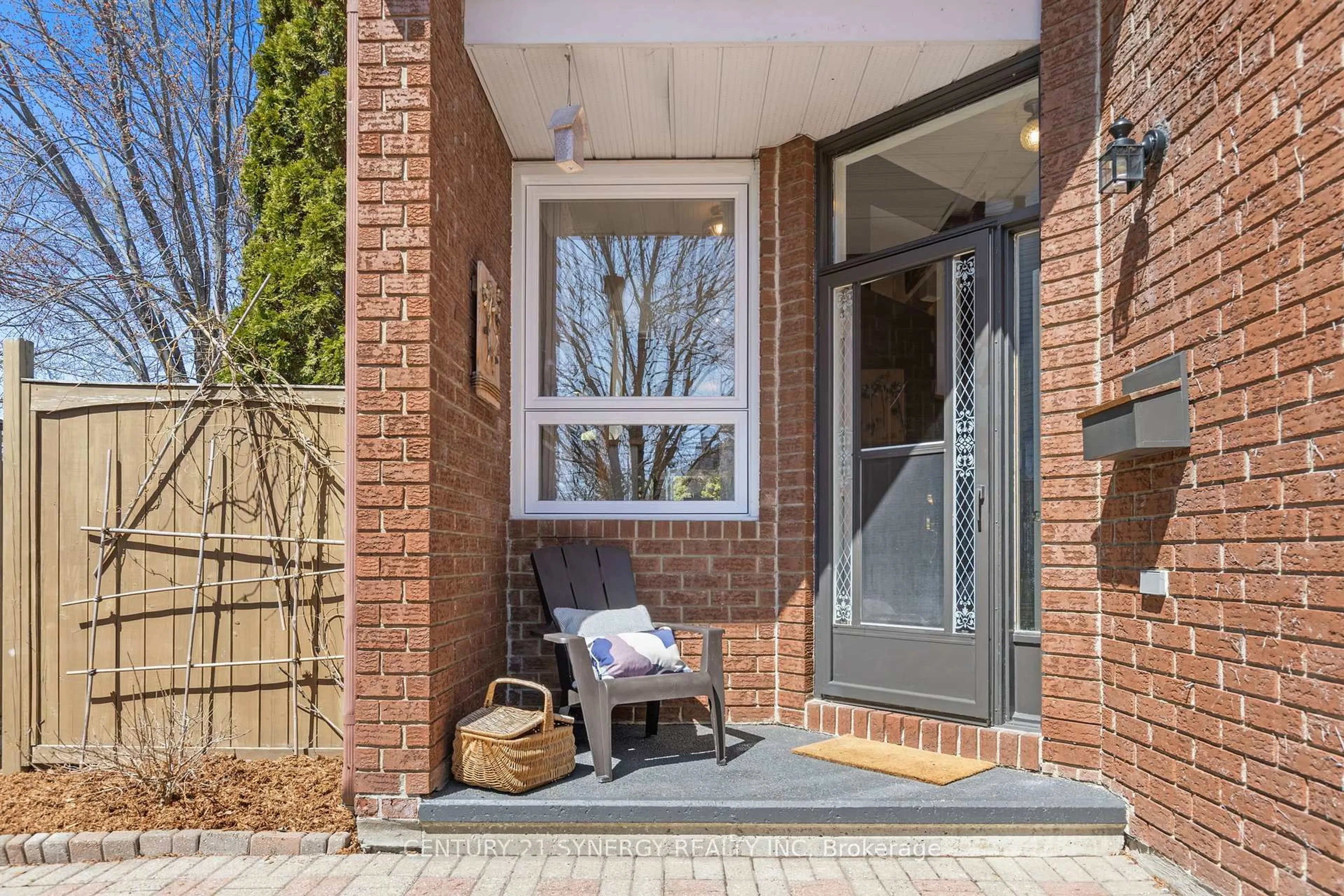 Unknown for 1491 Briarfield Cres, Ottawa Ontario K4A 1W6