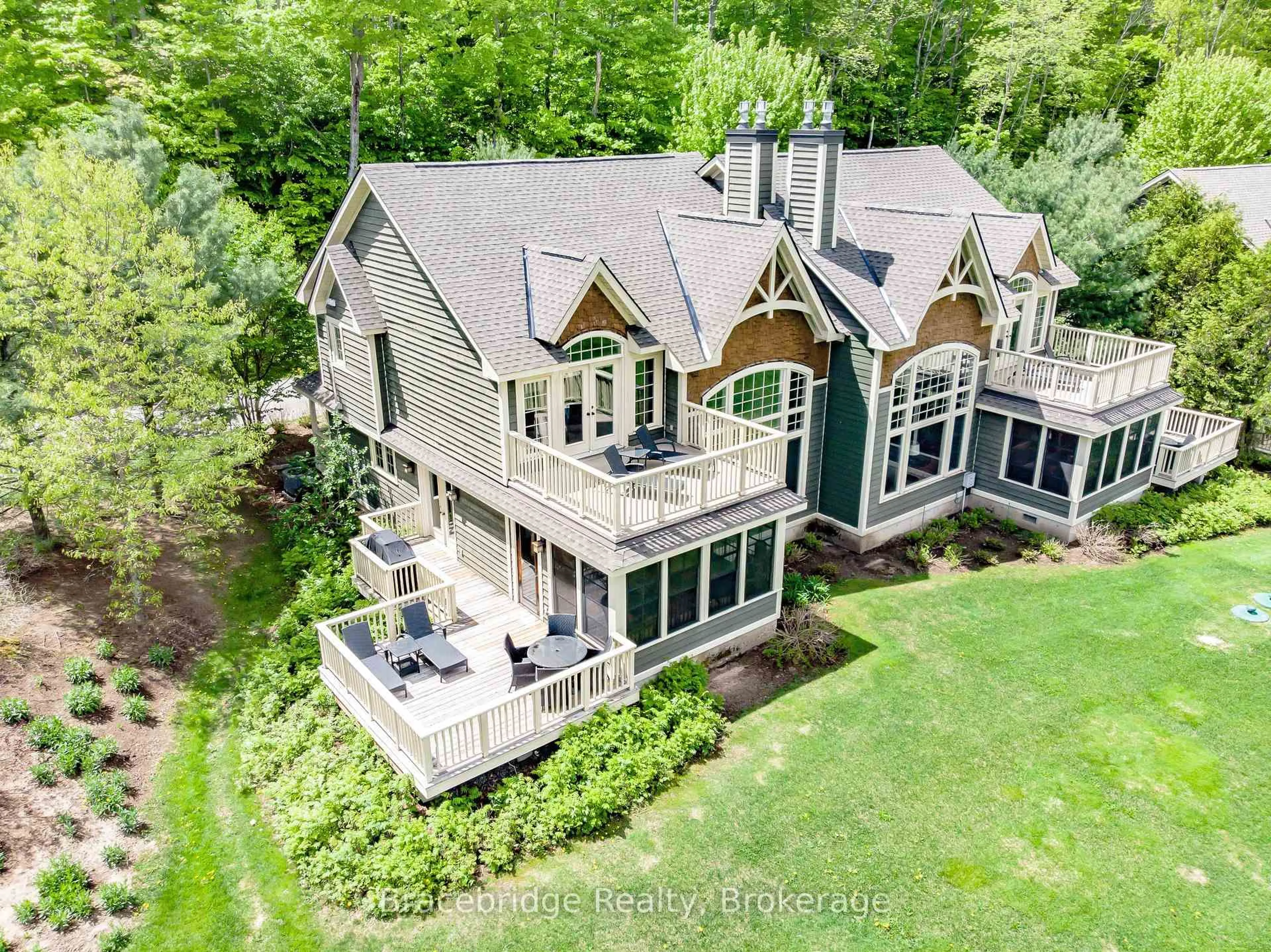 A pic from outside/outdoor area/front of a property/back of a property/a pic from drone, water/lake/river/ocean view for 3876 Muskoka Rd 118 Highway #Sandfield 5 W10, Muskoka Lakes Ontario P0B 1J0