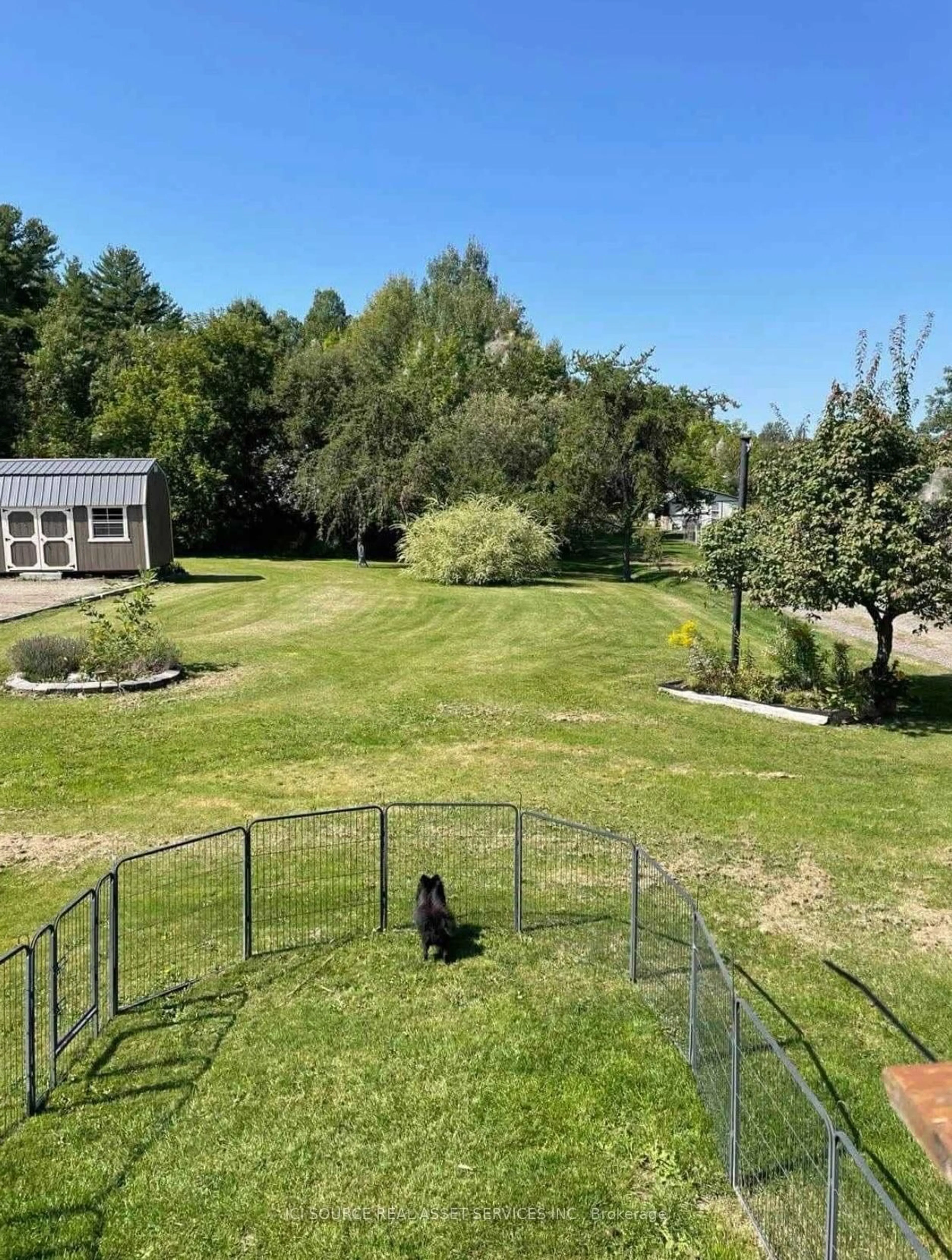 A pic from outside/outdoor area/front of a property/back of a property/a pic from drone, water/lake/river/ocean view for 289 Dovercourt Rd, West Nipissing Ontario P2B 3J2