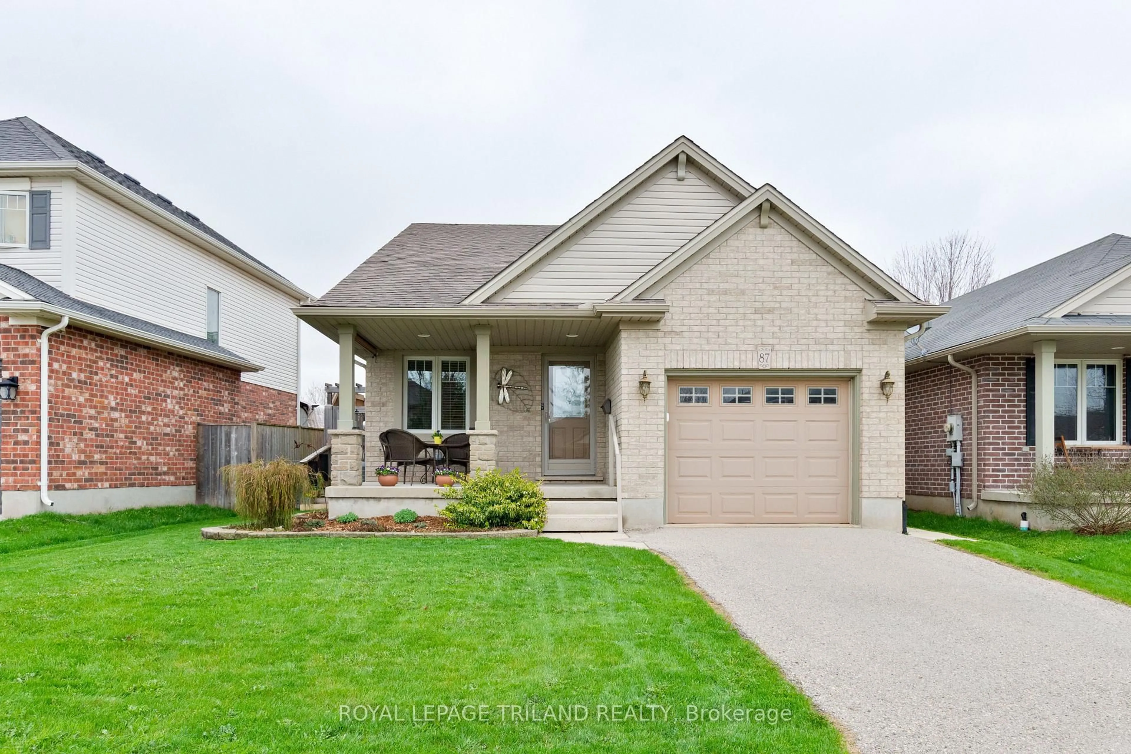 Home with brick exterior material, street for 87 Pine Valley Dr, St. Thomas Ontario N5P 1E2