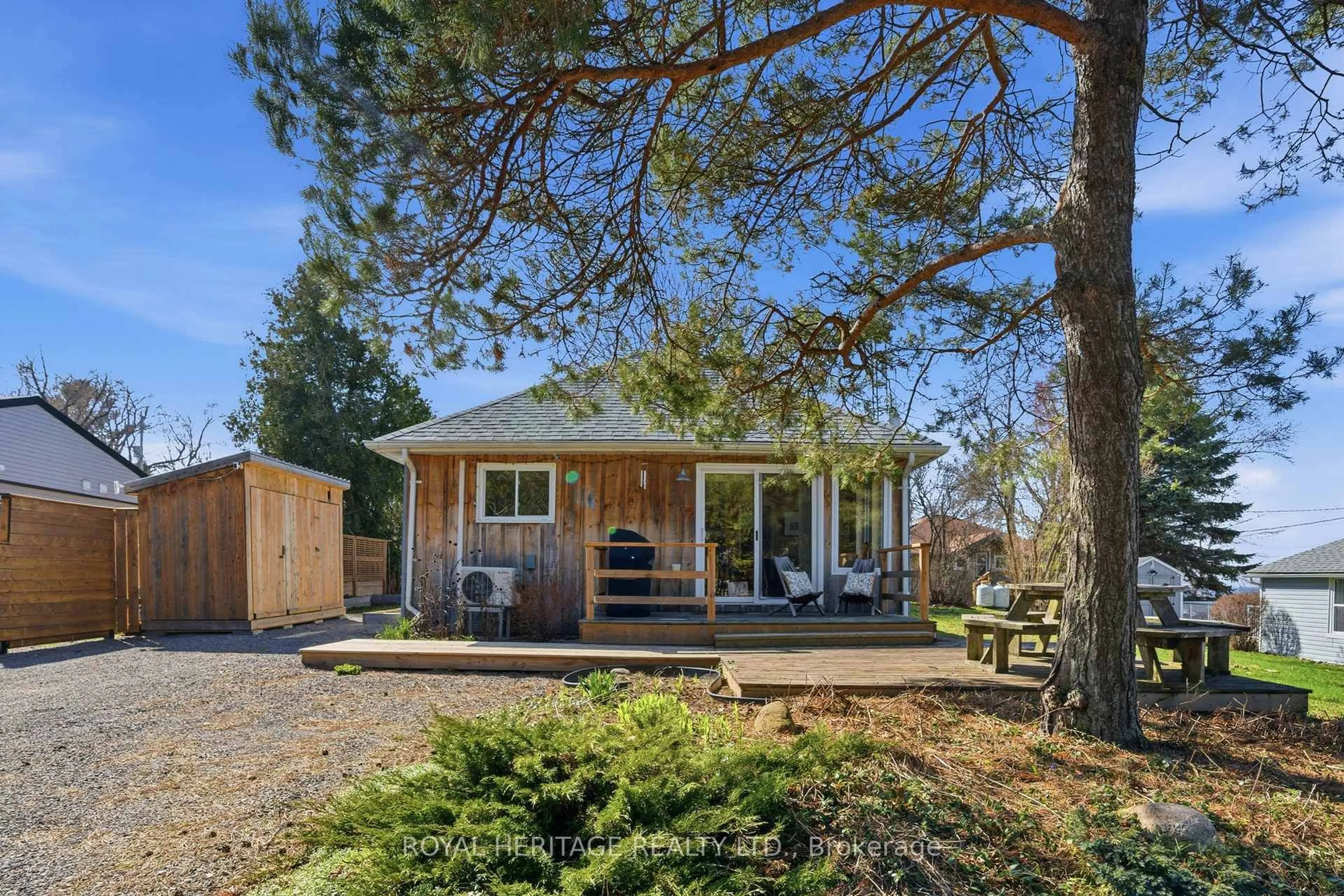 Patio, unknown for 2 Langdon Ave, Brighton Ontario K0K 1H0