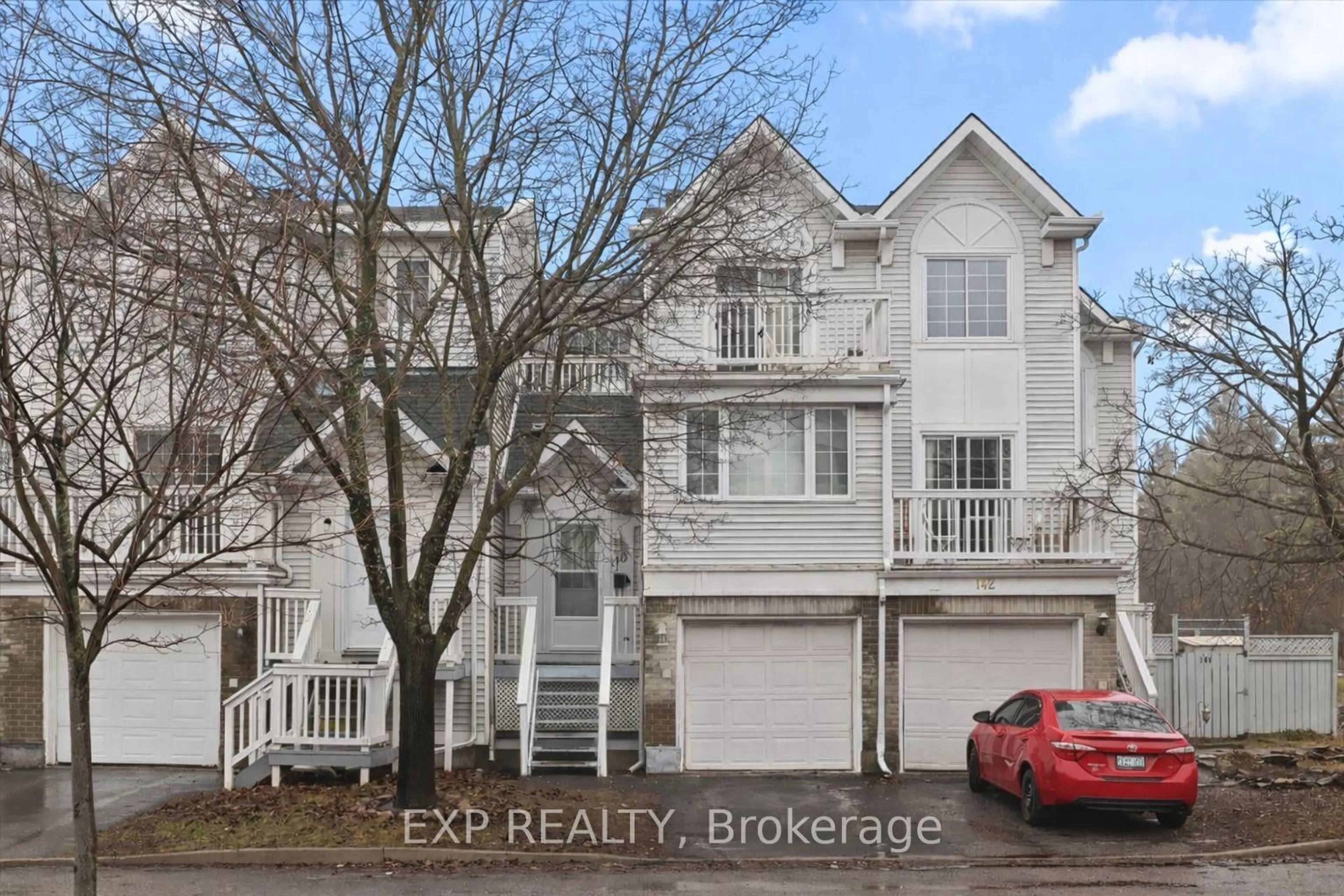 A pic from outside/outdoor area/front of a property/back of a property/a pic from drone, street for 140 Castlegreen Private, Ottawa Ontario K1T 3N2