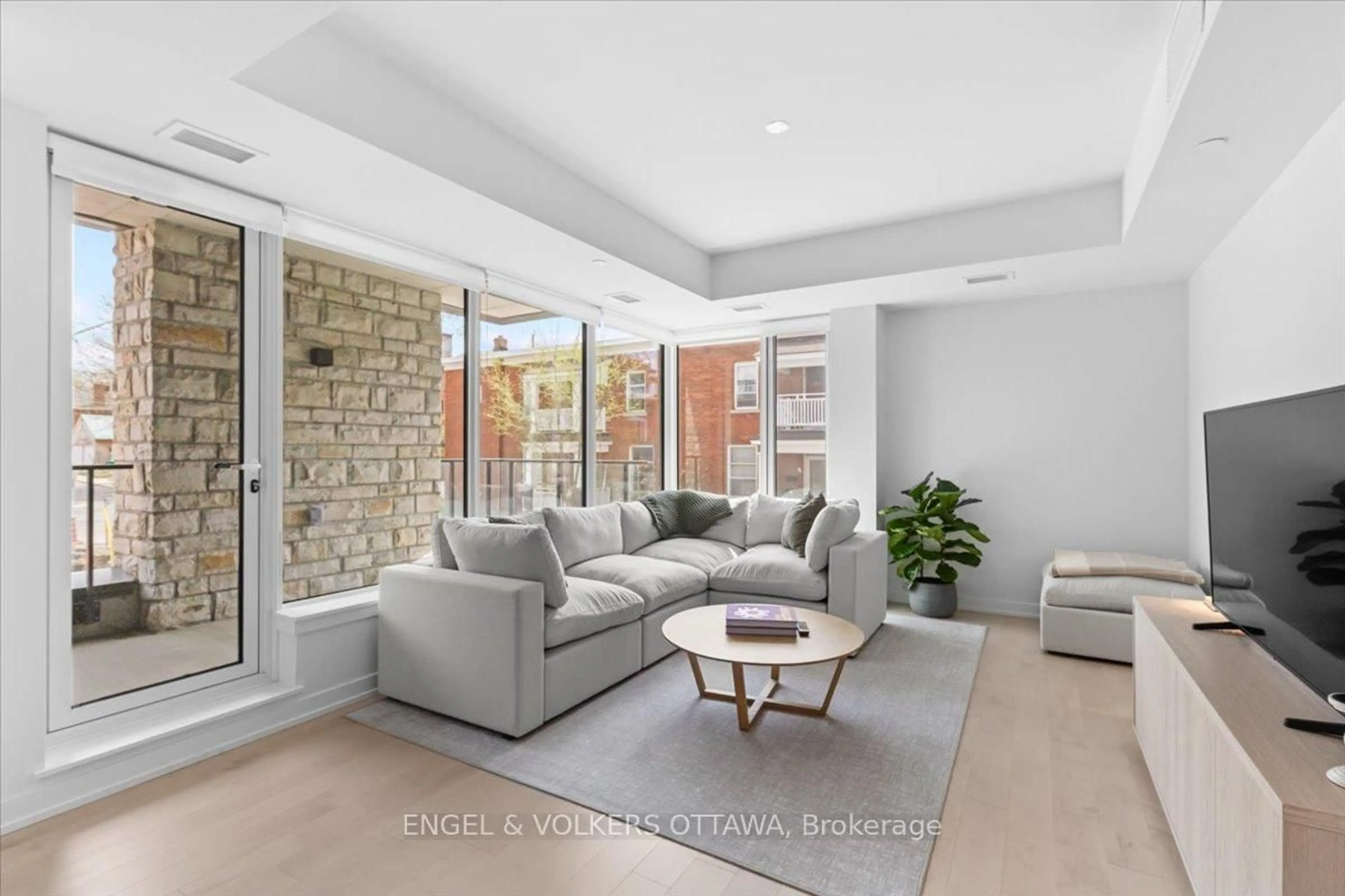 Living room with furniture, unknown for 11 Galt St #201, Ottawa Ontario K1S 4R2