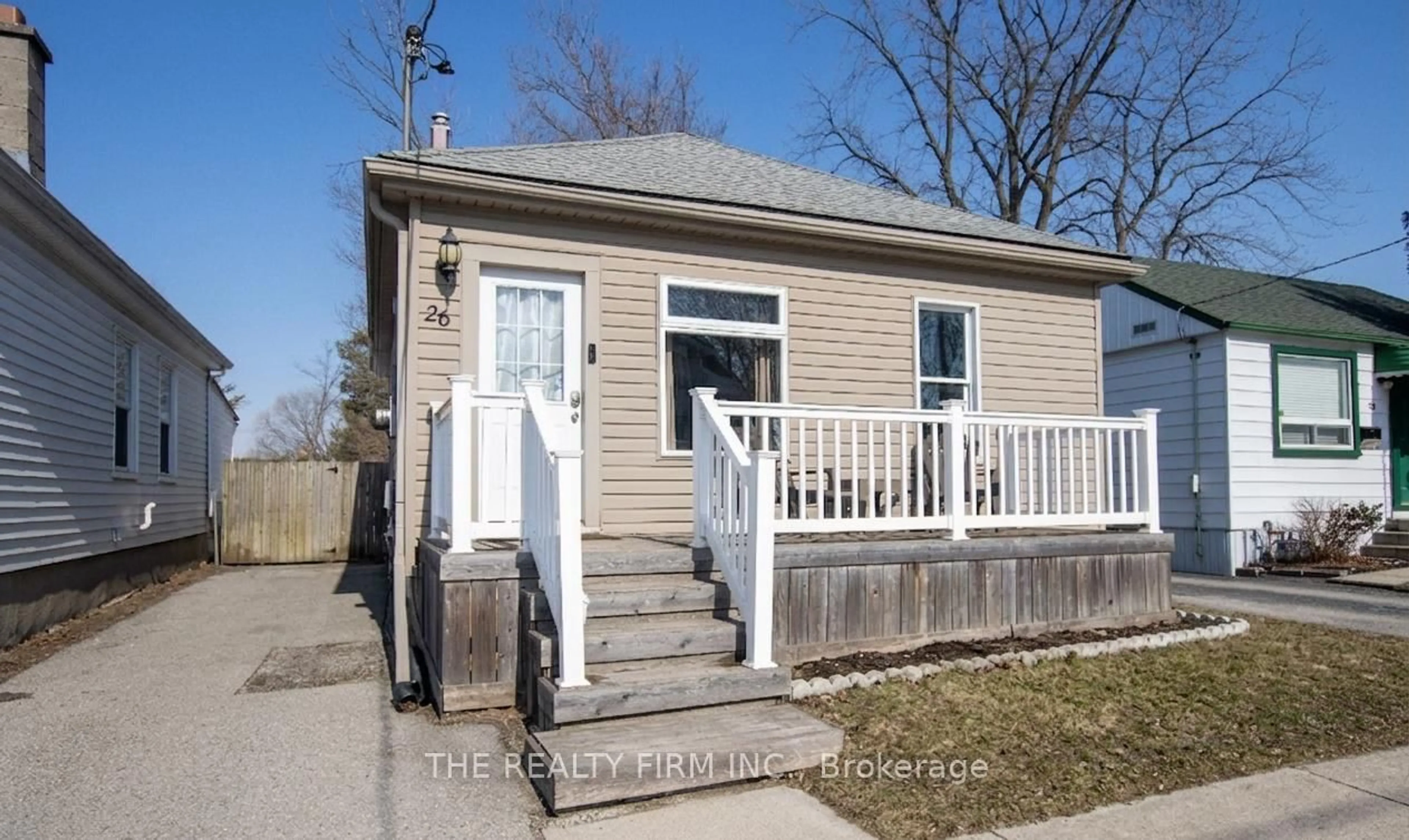 Unknown for 26 Grafton St, London East Ontario N5Z 1N7