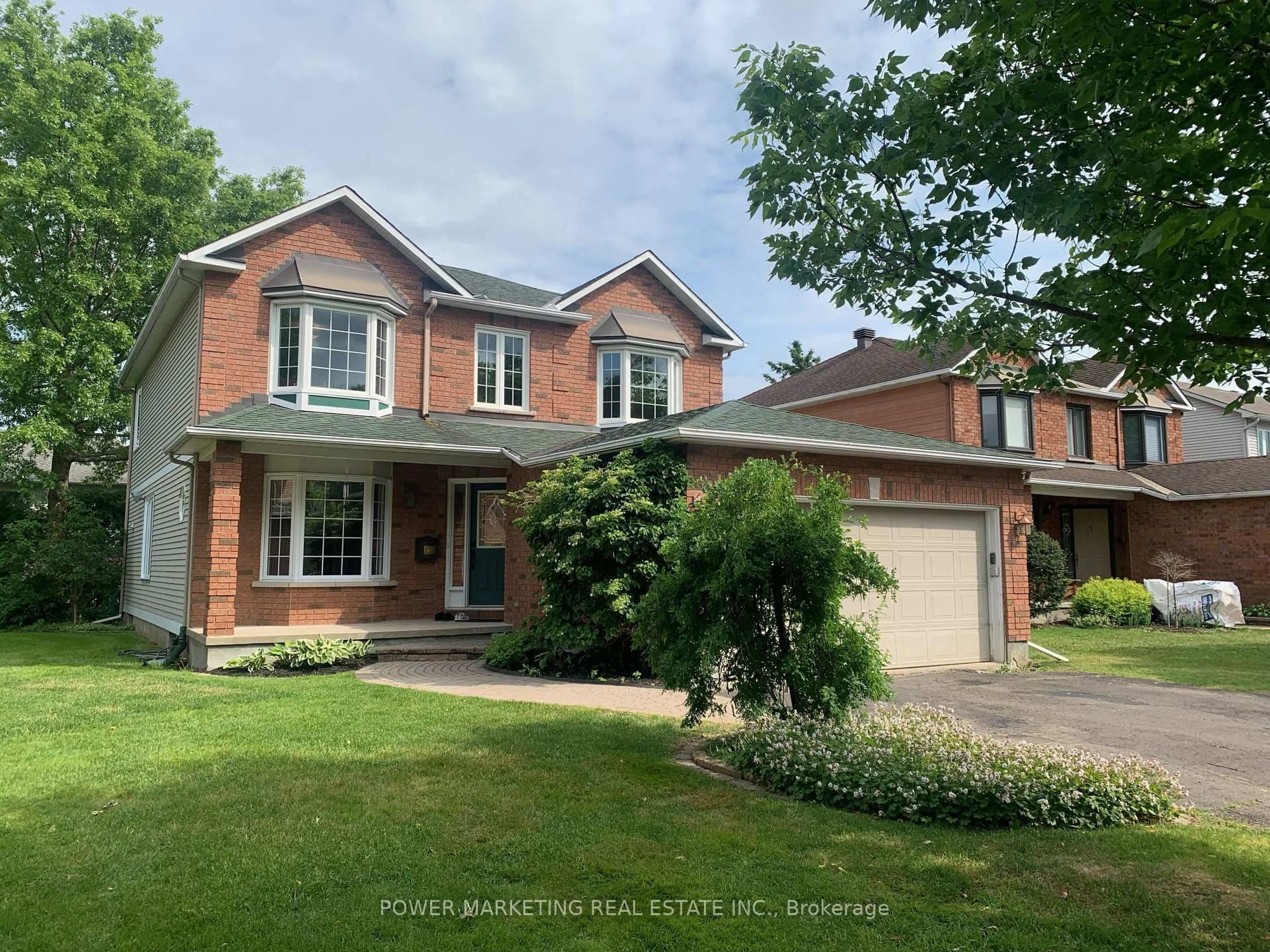 Home with brick exterior material, street for 29 TAJ Crt, Ottawa Ontario K1G 5K7