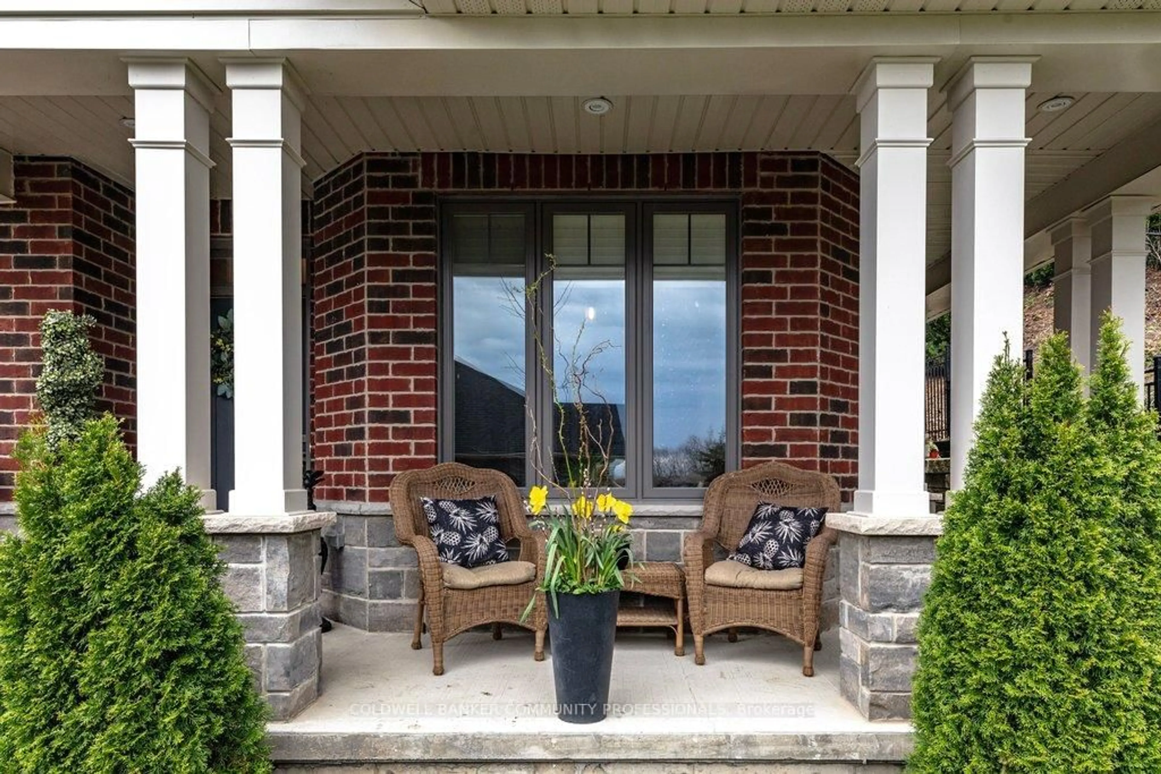 Patio, unknown for 2848 King St #10, Lincoln Ontario L0R 1S0